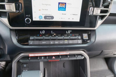 2025 Toyota TUNDRA 4X4 SR5