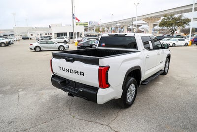 2025 Toyota TUNDRA 4X4 SR5