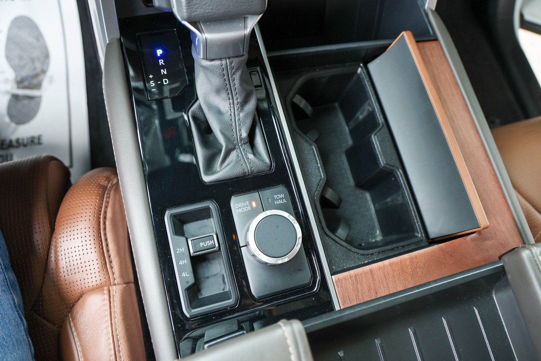 2024 Toyota Tundra i-FORCE MAX 1794 Edition Hybrid