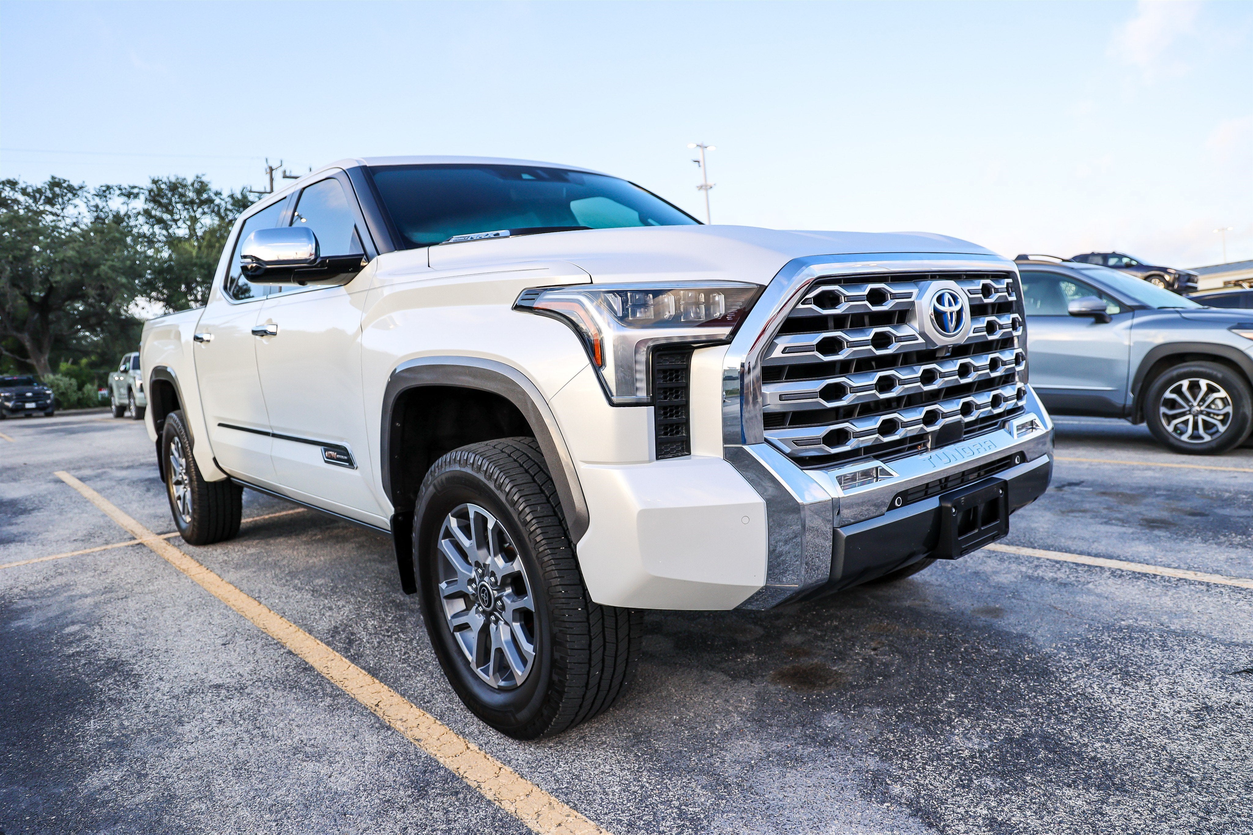 2024 Toyota Tundra i-FORCE MAX 1794 Edition Hybrid