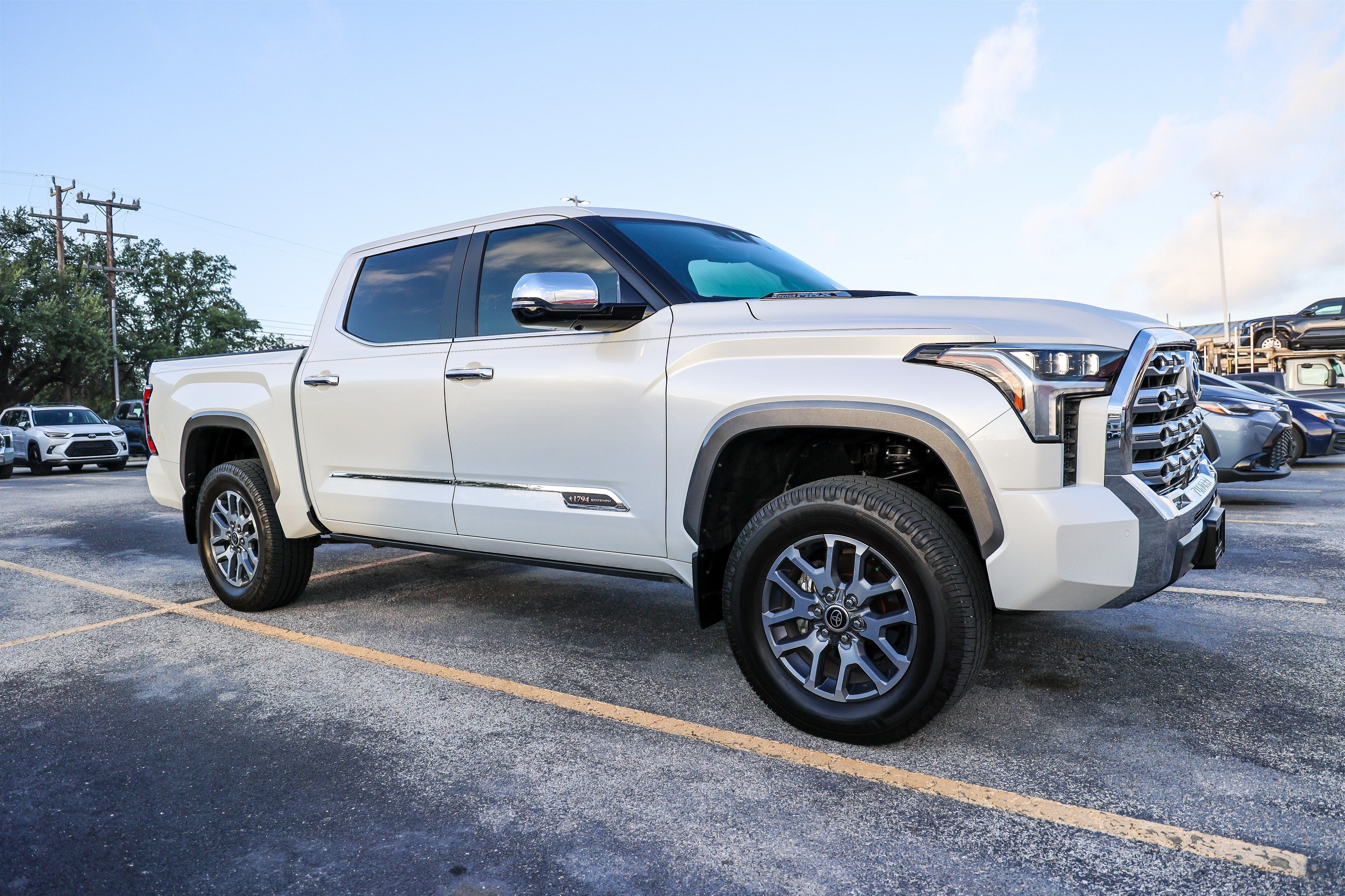 2024 Toyota Tundra i-FORCE MAX 1794 Edition Hybrid