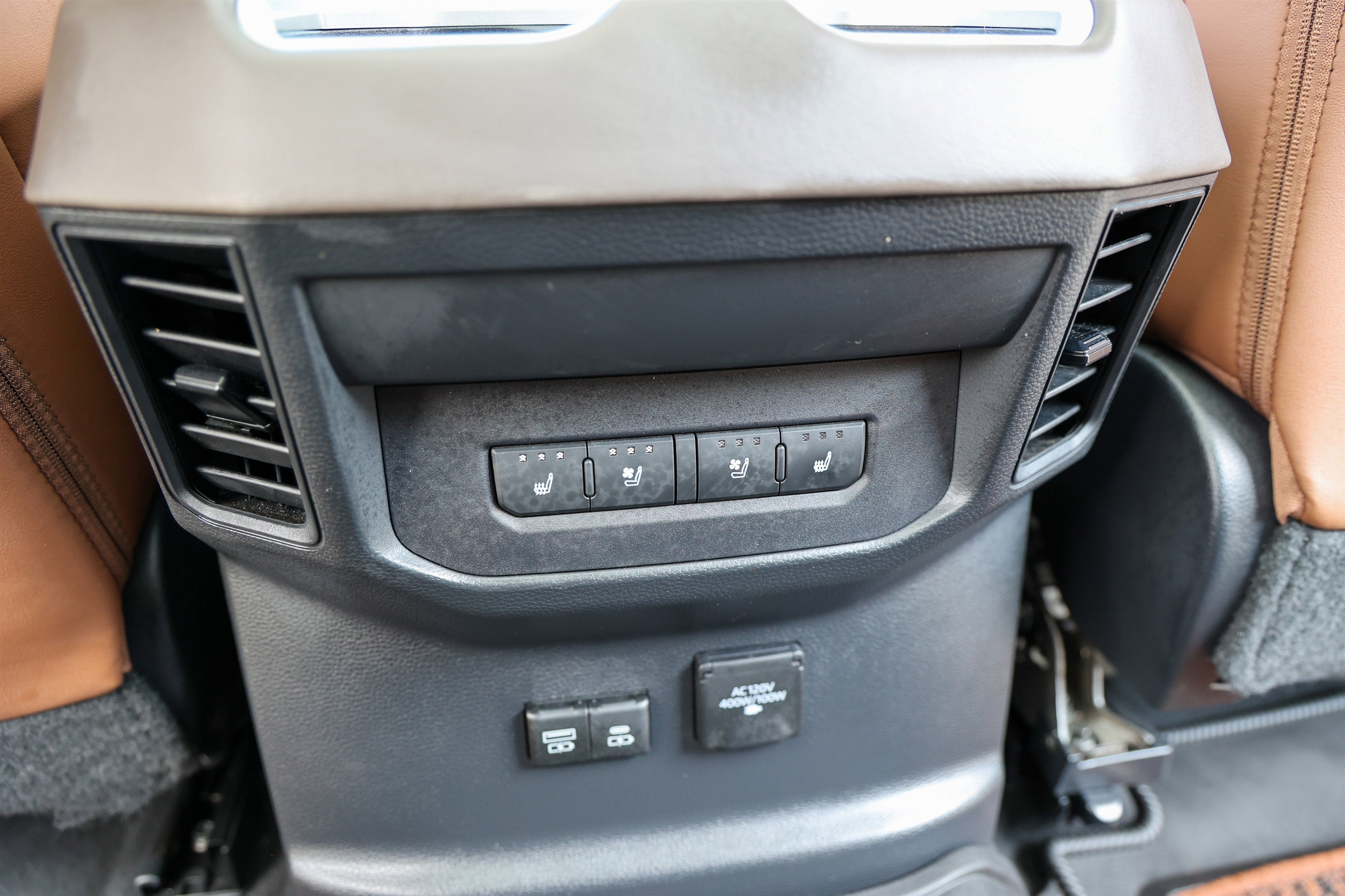 2024 Toyota Tundra i-FORCE MAX 1794 Edition Hybrid