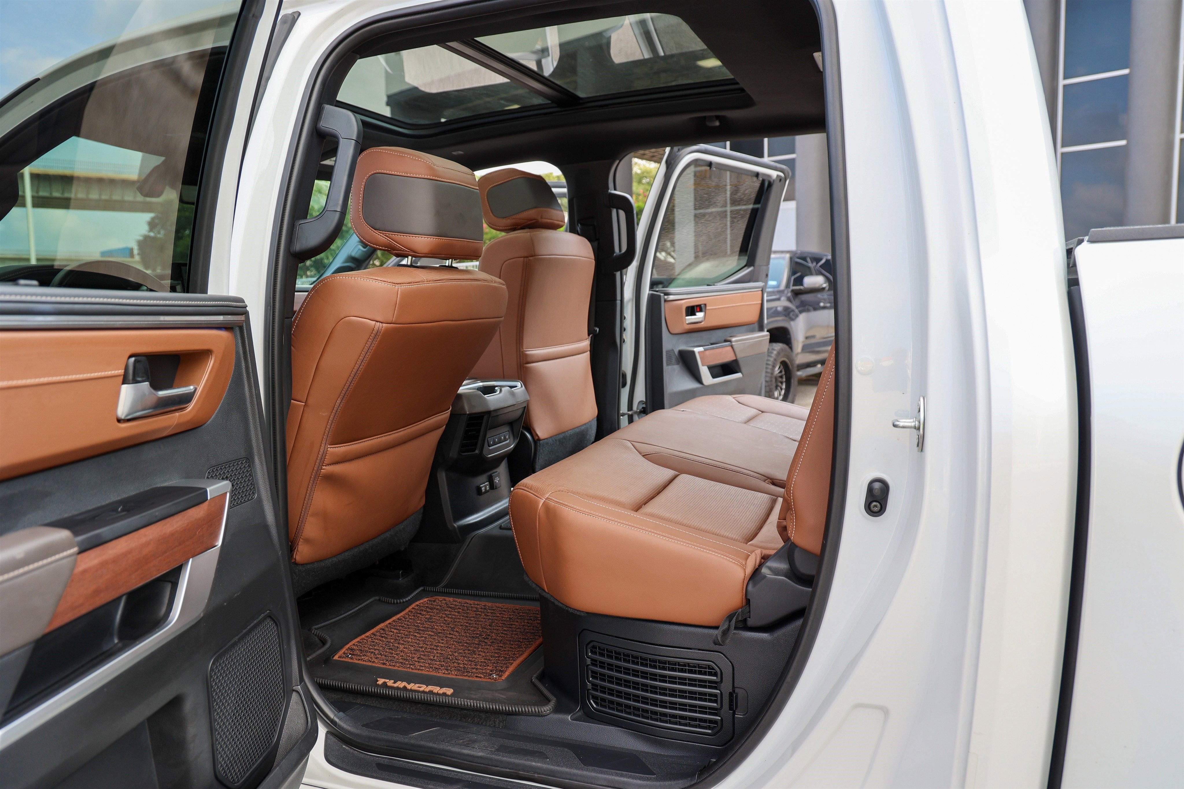 2024 Toyota Tundra i-FORCE MAX 1794 Edition Hybrid