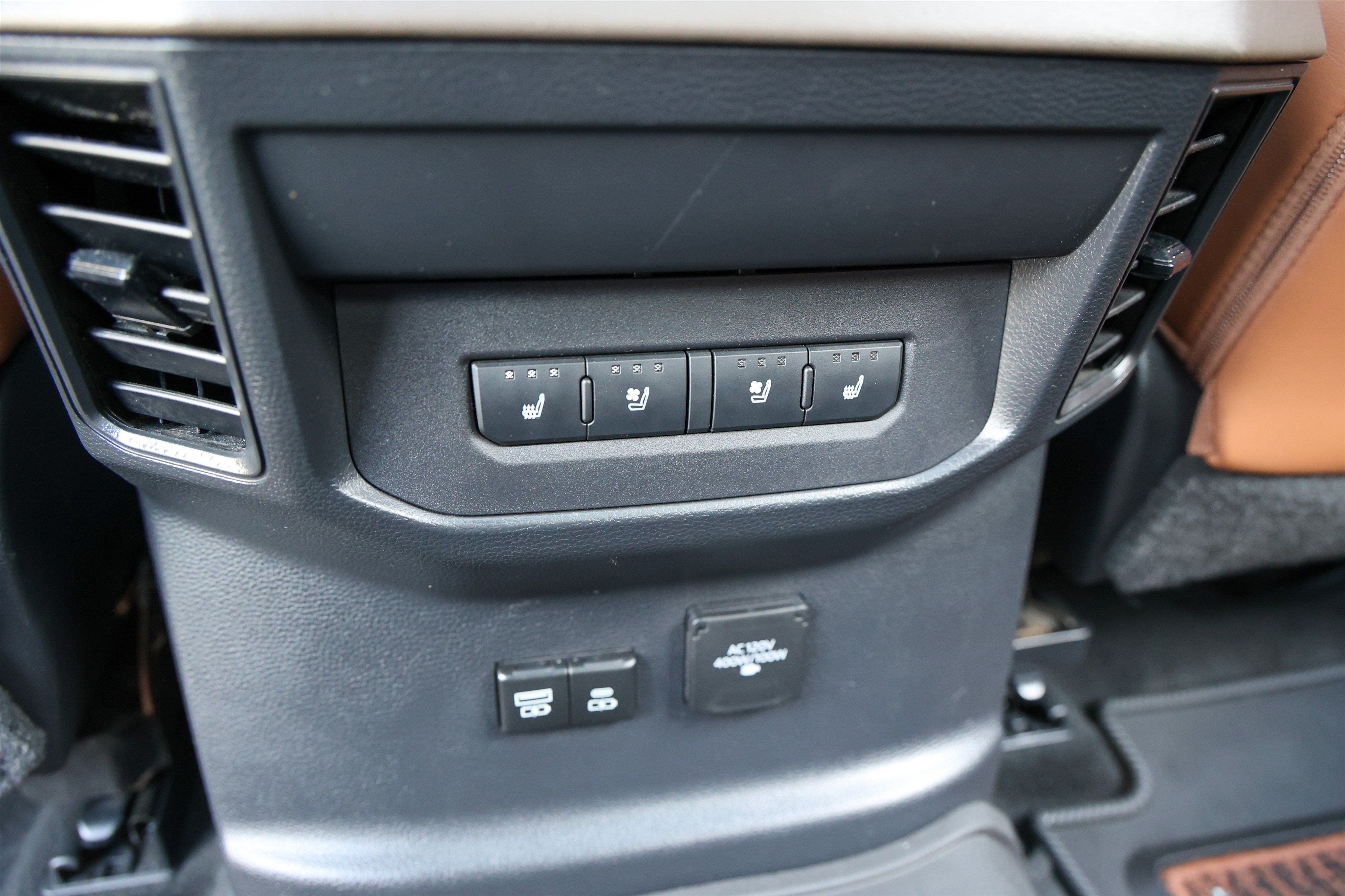 2023 Toyota Tundra i-FORCE MAX 1794 Edition Hybrid