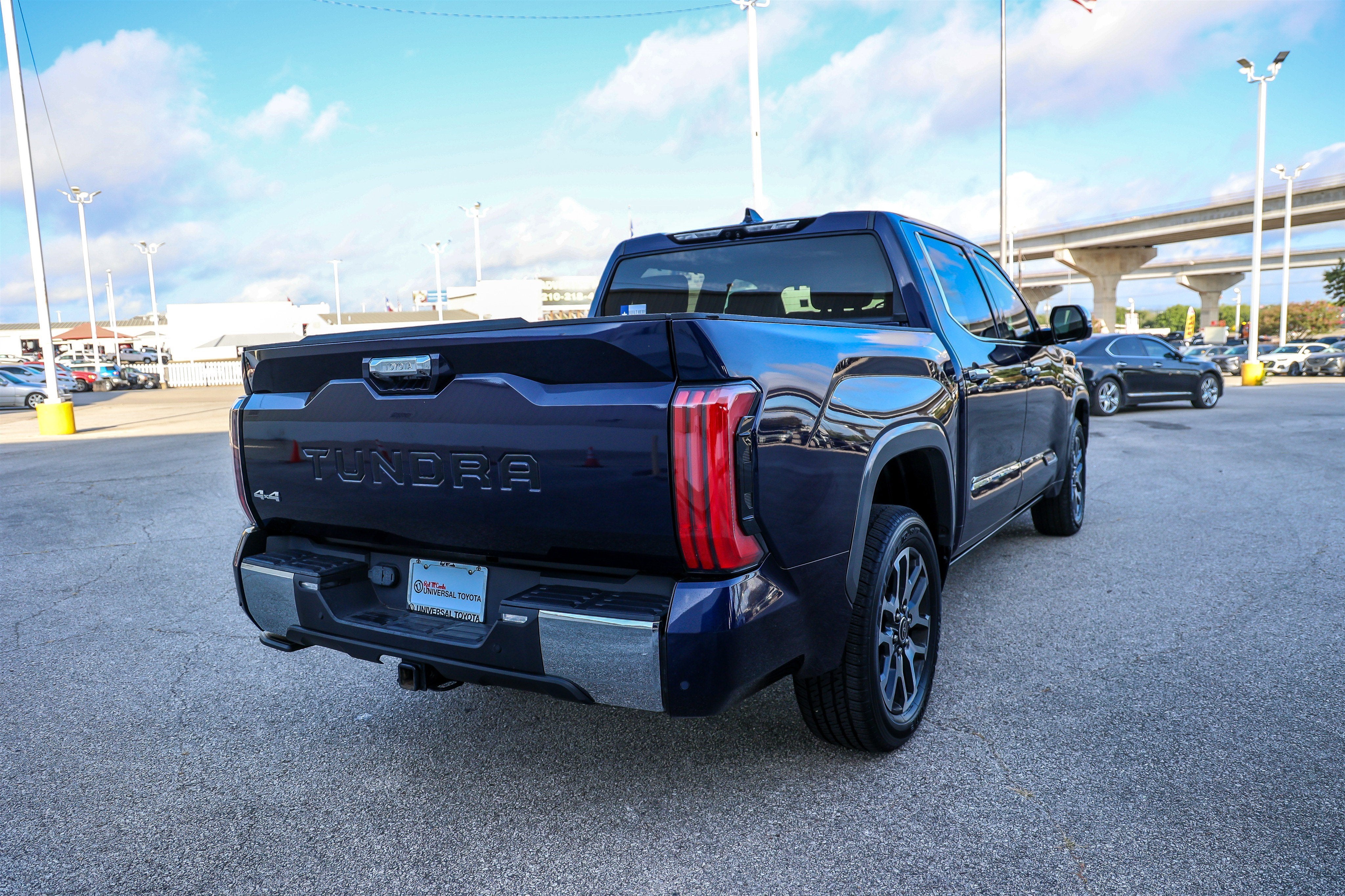 2023 Toyota Tundra i-FORCE MAX 1794 Edition Hybrid