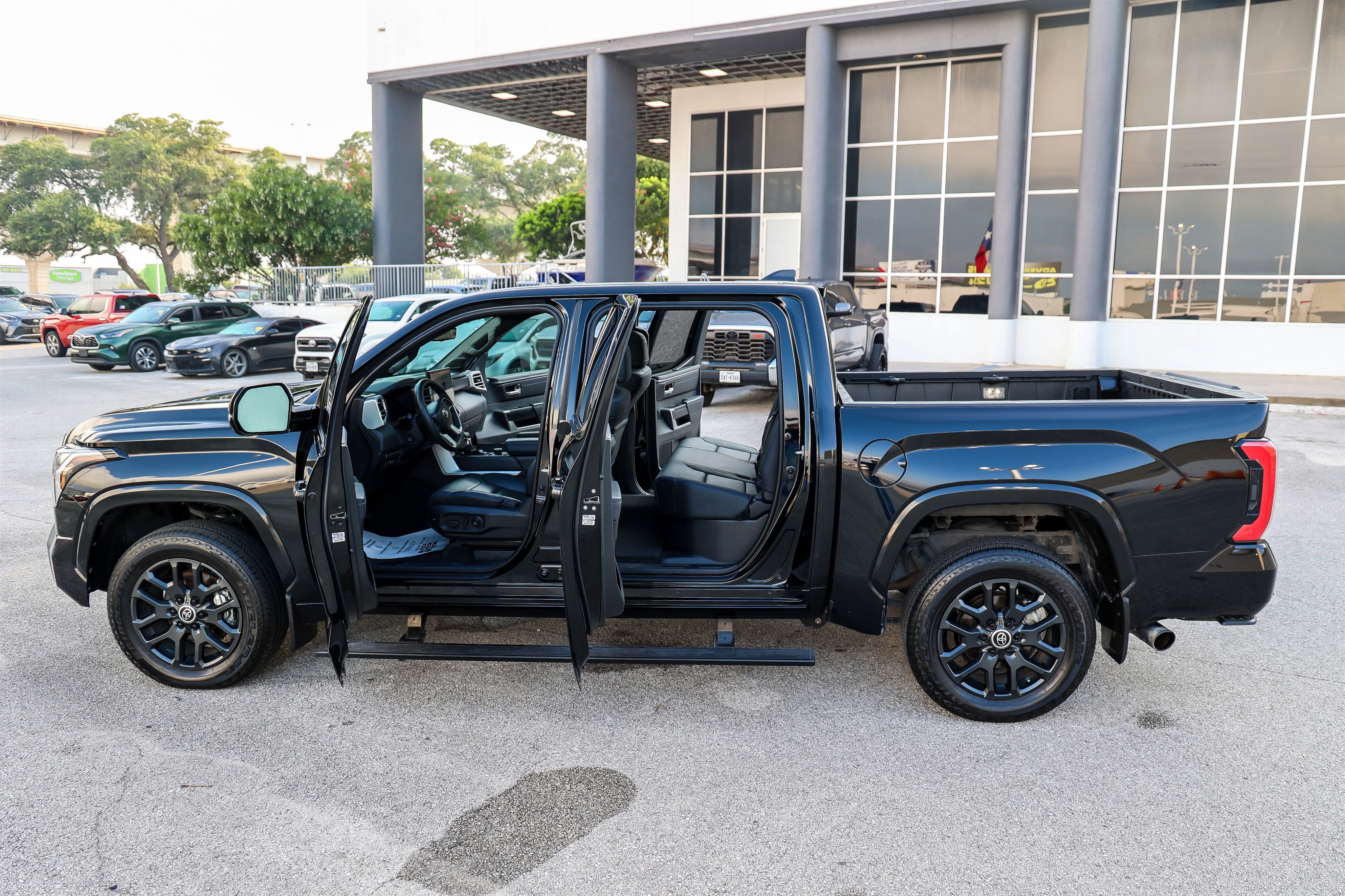 2024 Toyota Tundra Platinum