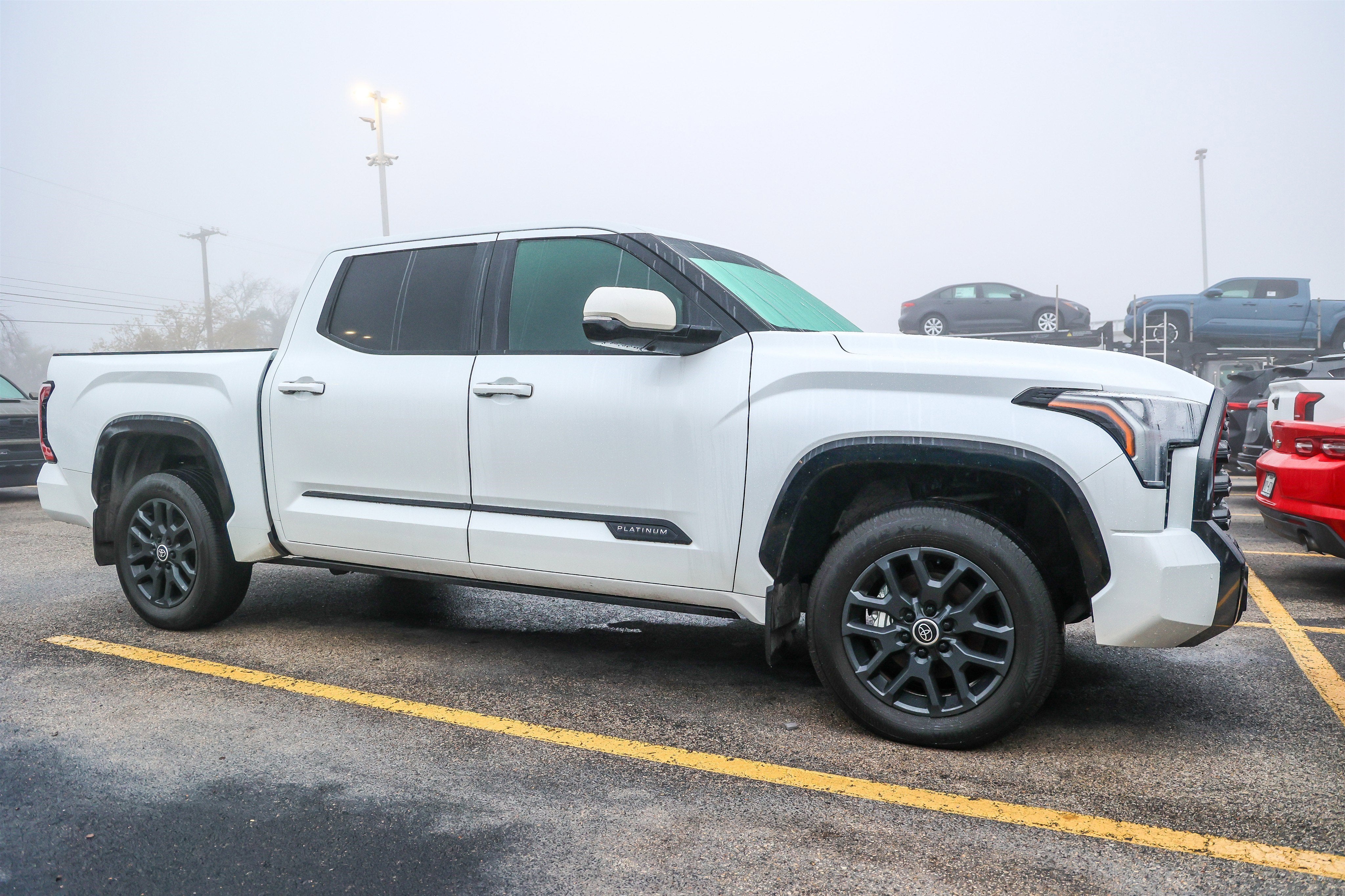 2024 Toyota TUNDRA 4X4 Platinum