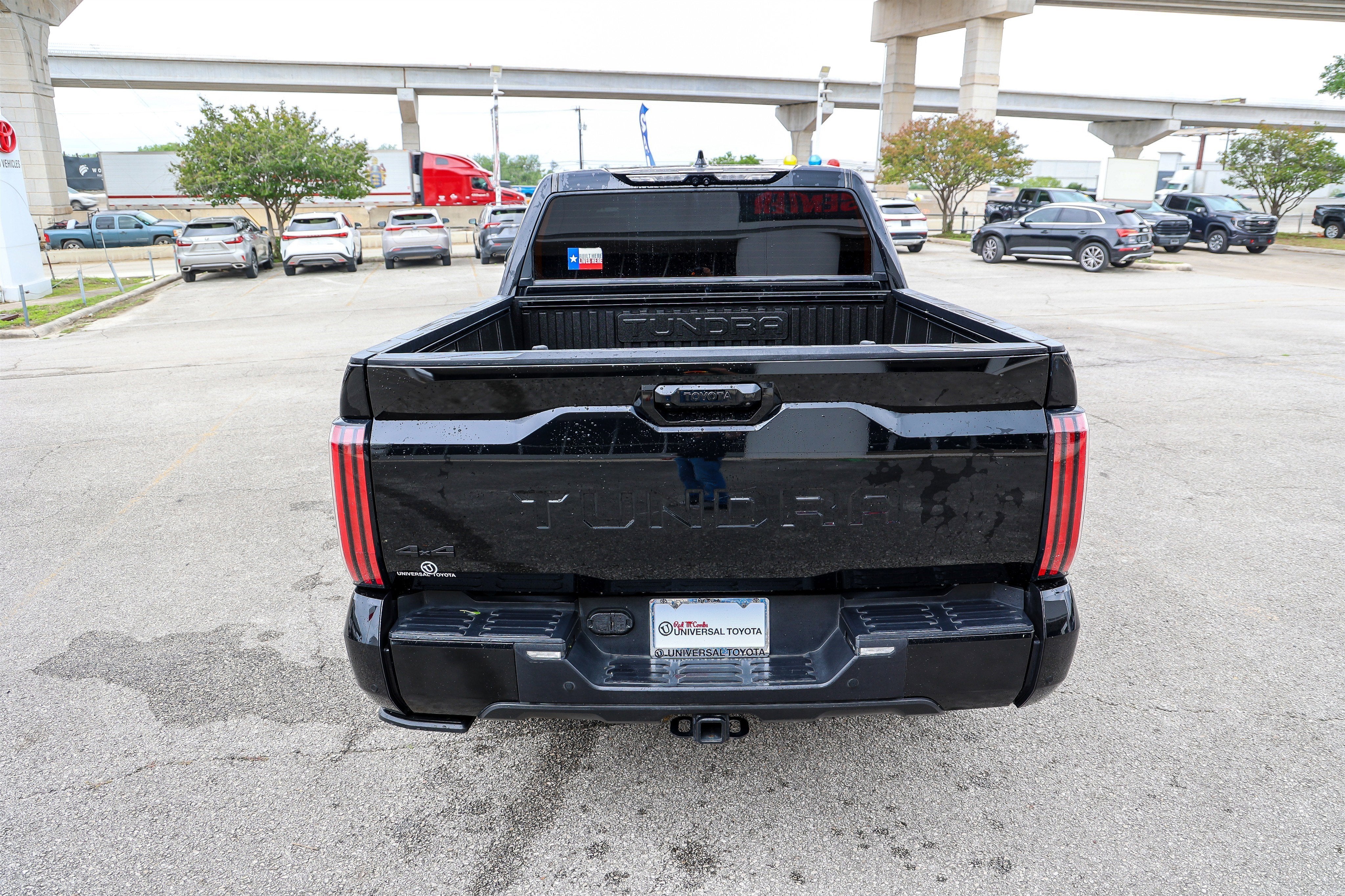 2023 Toyota TUNDRA 4X4 Platinum