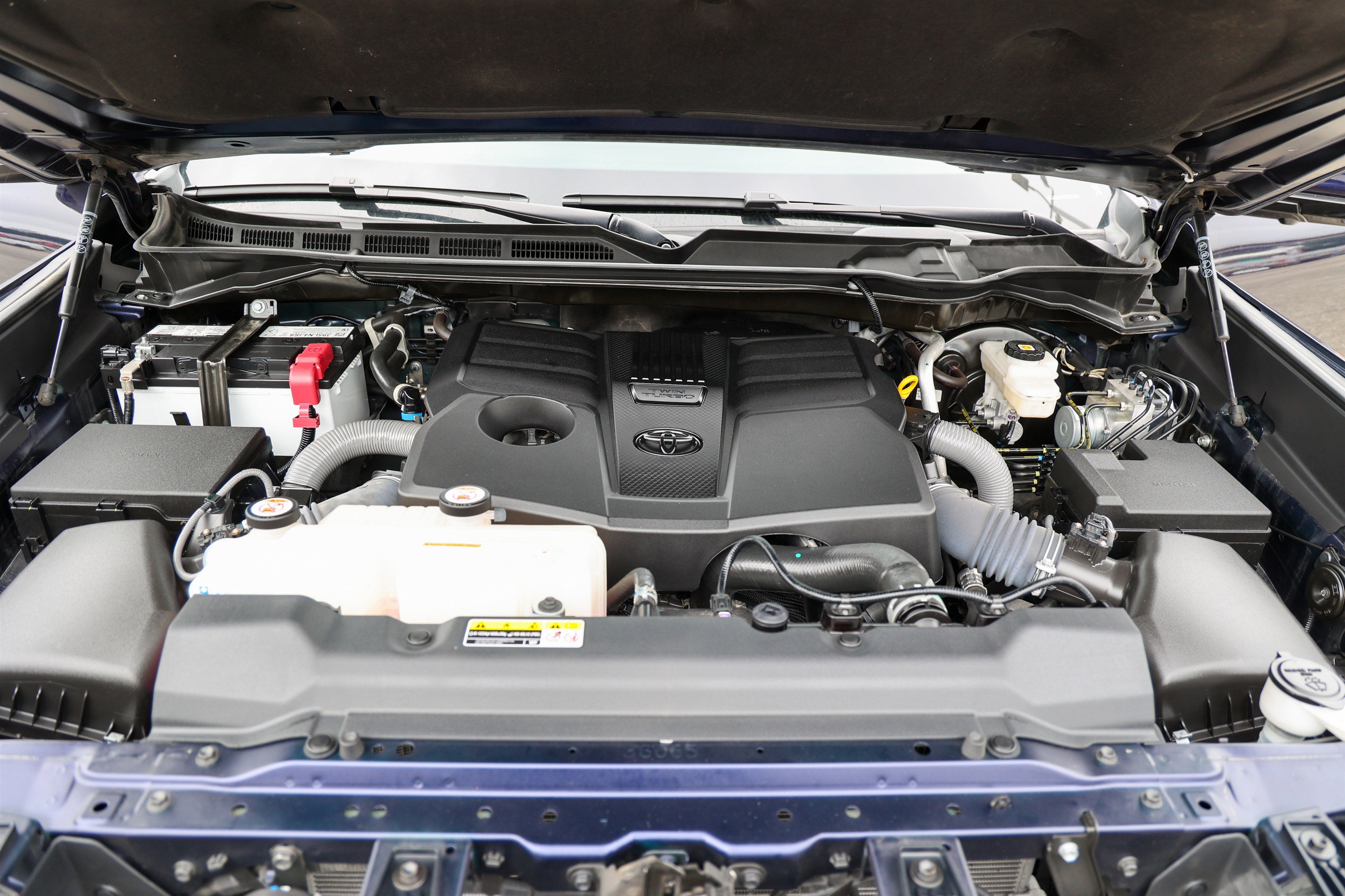 2023 Toyota TUNDRA 4X4 Platinum