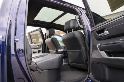 2023 Toyota TUNDRA 4X4 Platinum