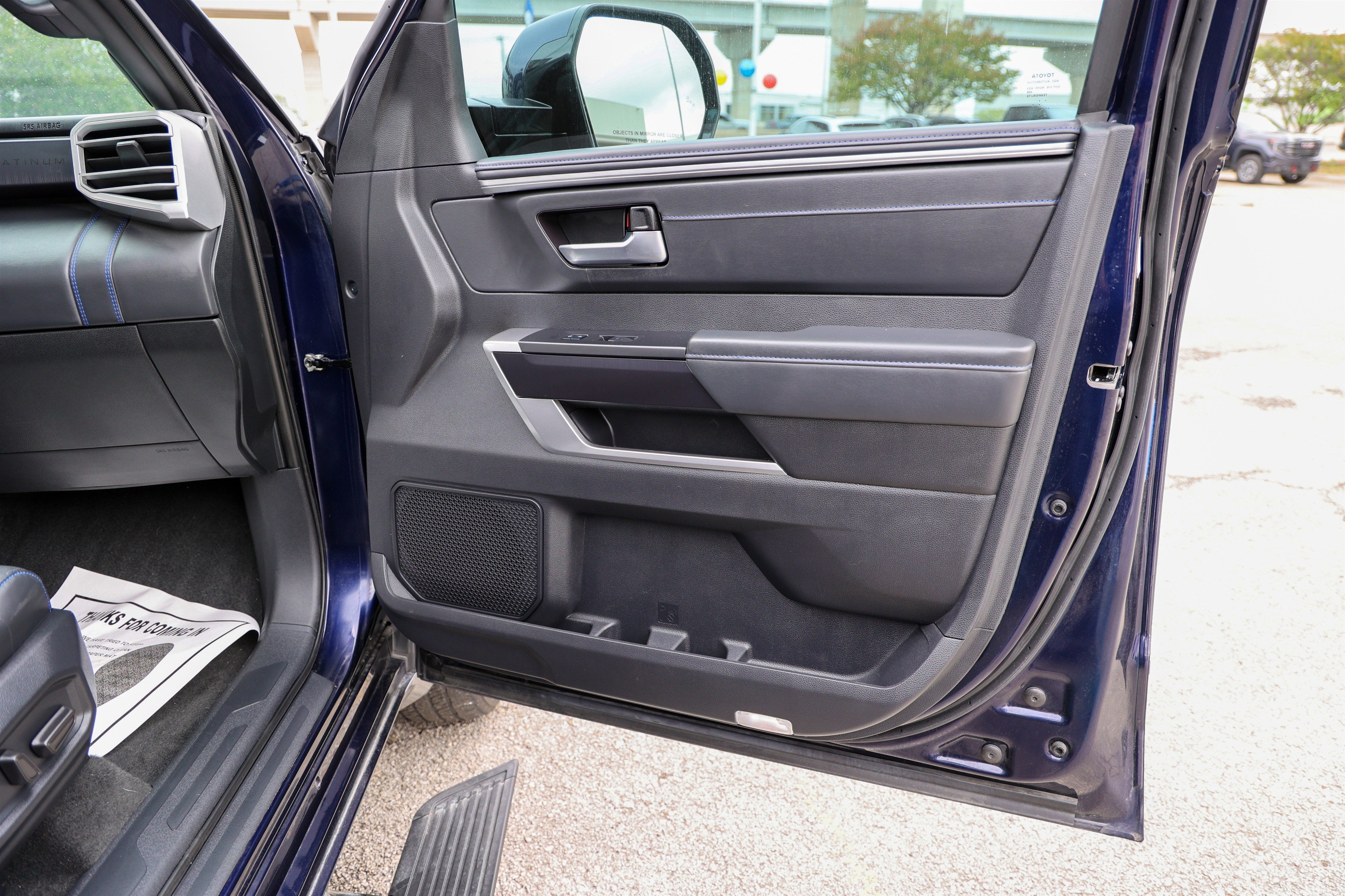 2023 Toyota TUNDRA 4X4 Platinum
