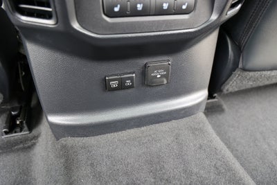 2023 Toyota TUNDRA 4X4 Platinum
