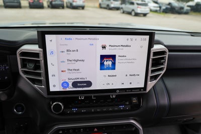 2023 Toyota TUNDRA 4X4 Platinum
