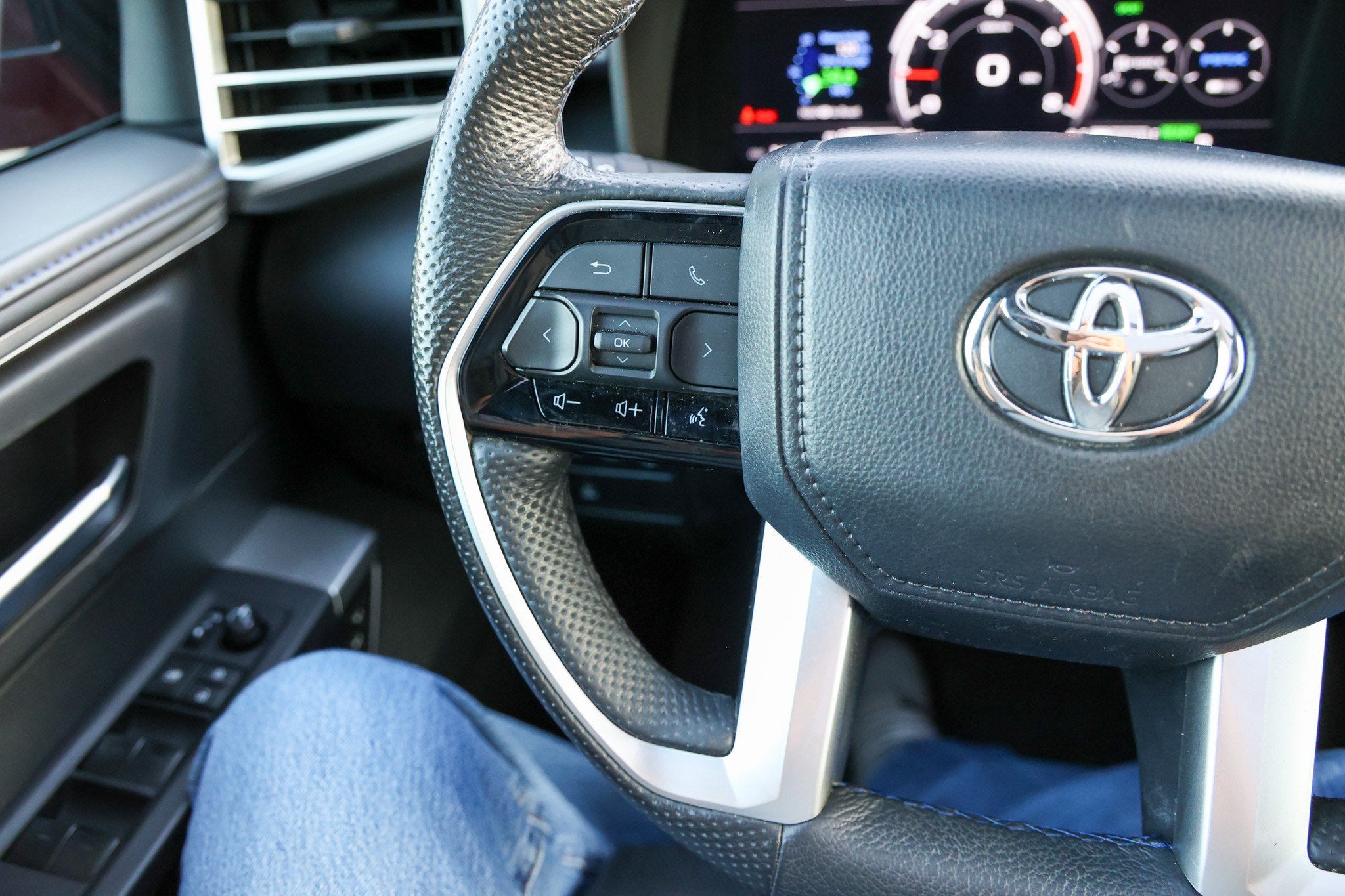 2024 Toyota Tundra i-FORCE MAX Platinum Hybrid