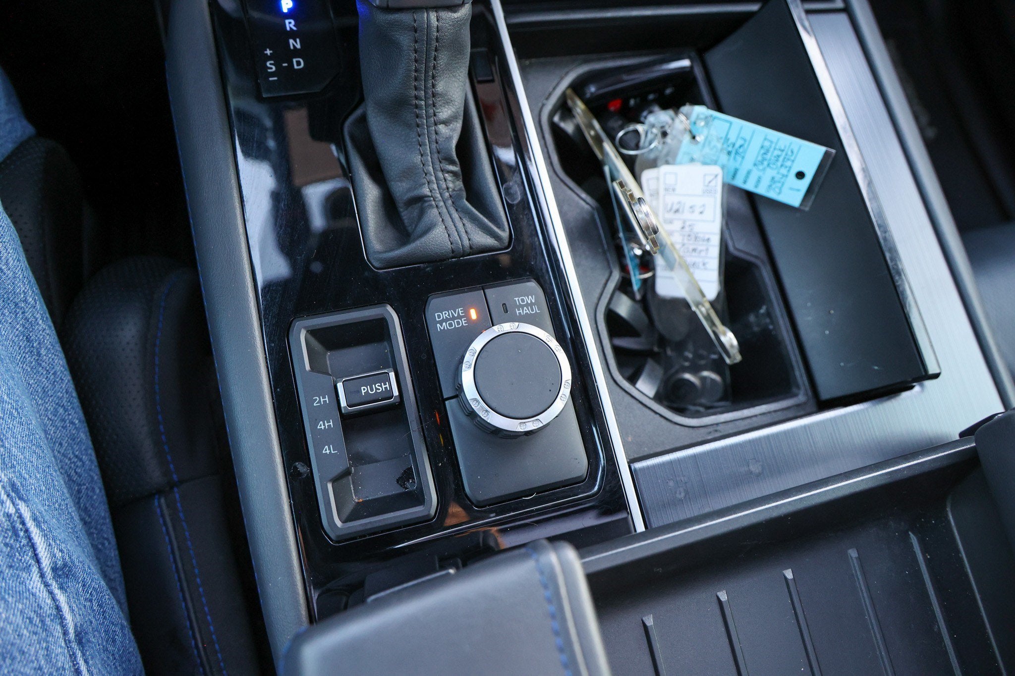 2024 Toyota Tundra i-FORCE MAX Platinum Hybrid