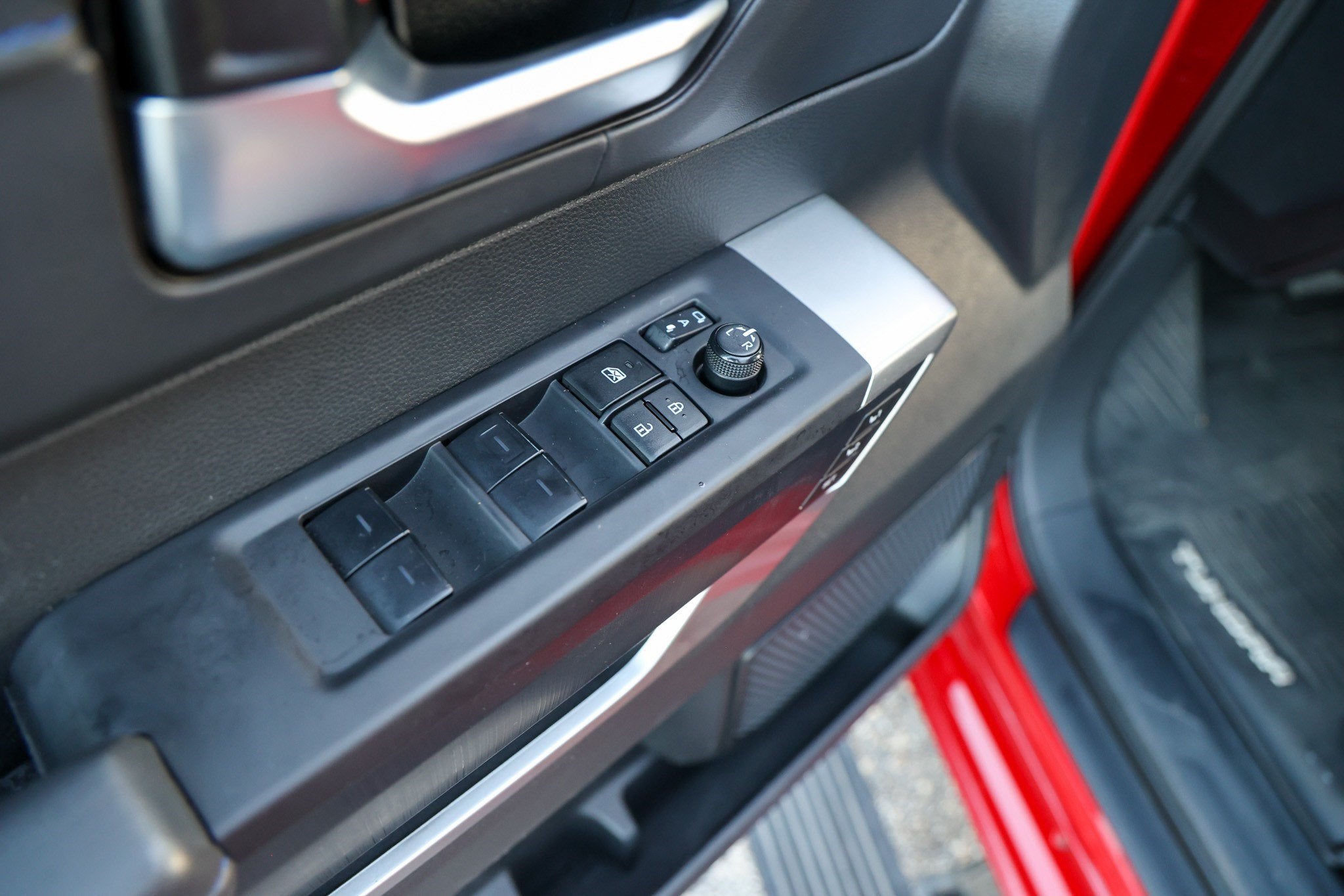 2024 Toyota Tundra i-FORCE MAX Platinum Hybrid