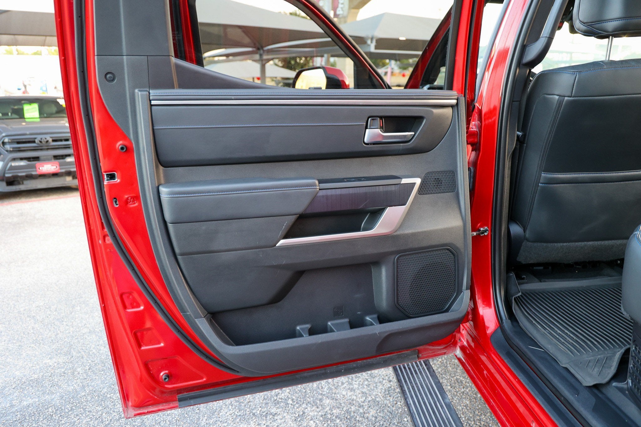 2024 Toyota Tundra i-FORCE MAX Platinum Hybrid