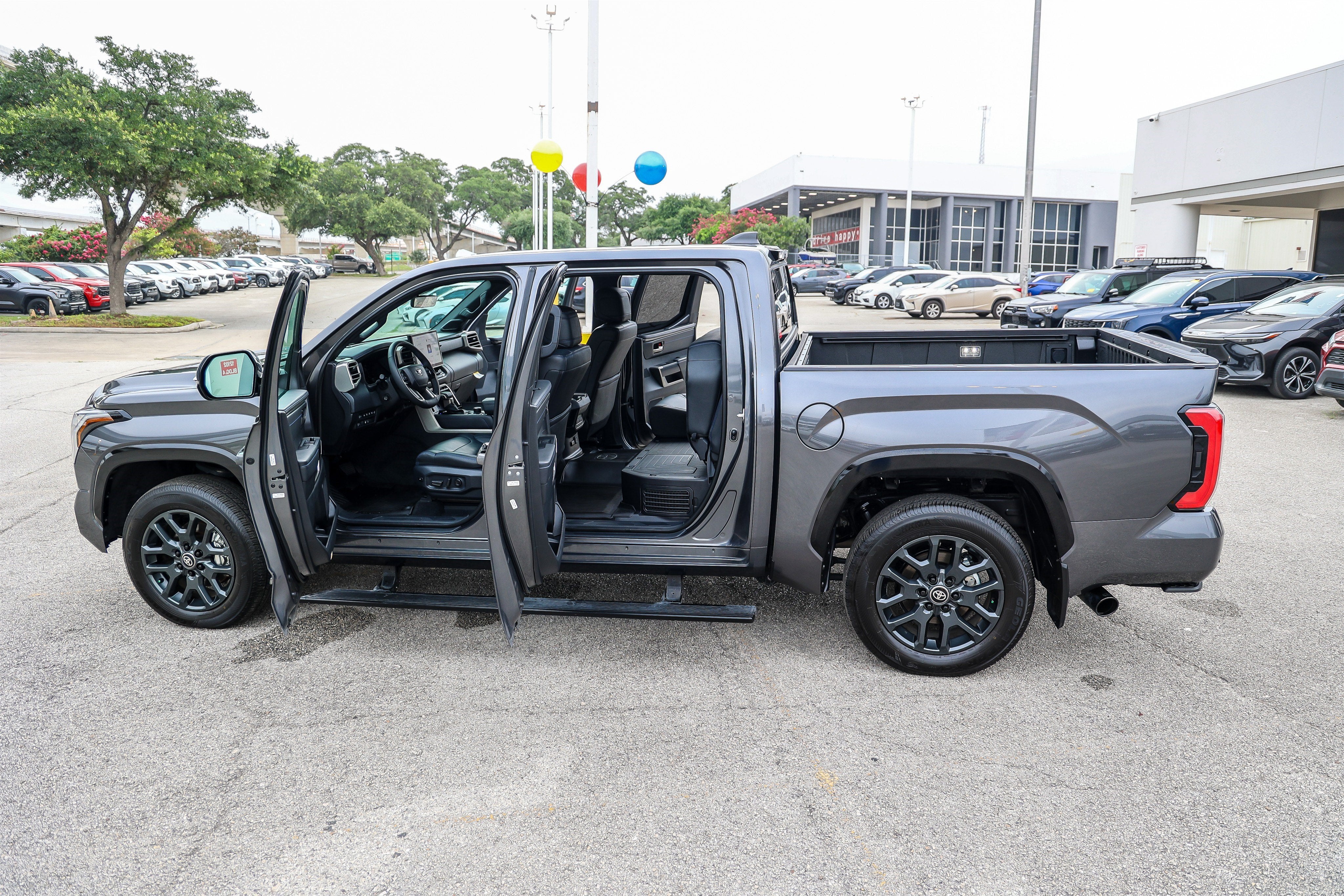 2026 Toyota Tundra i-FORCE MAX Platinum Hybrid