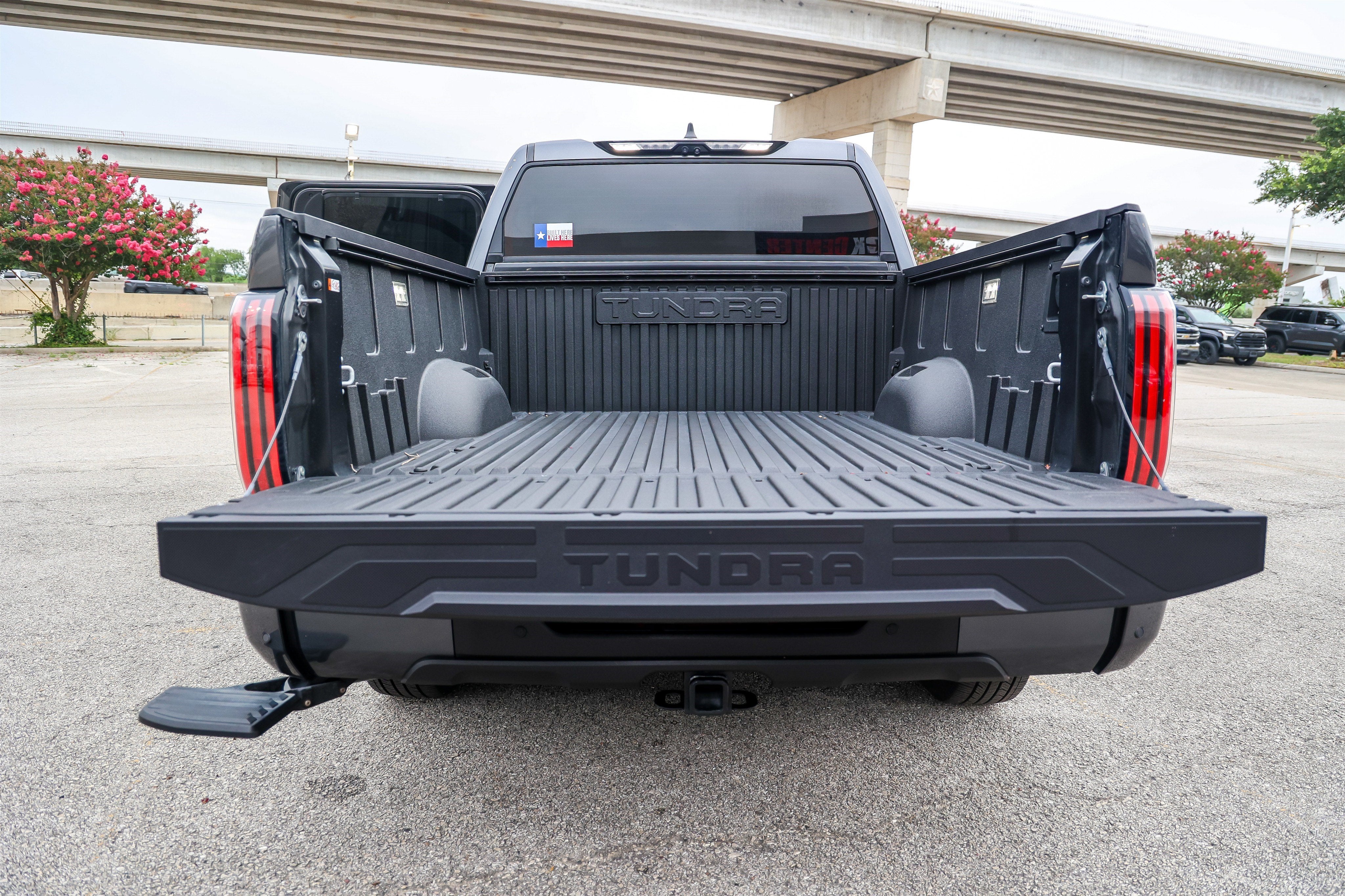 2026 Toyota Tundra i-FORCE MAX Platinum Hybrid