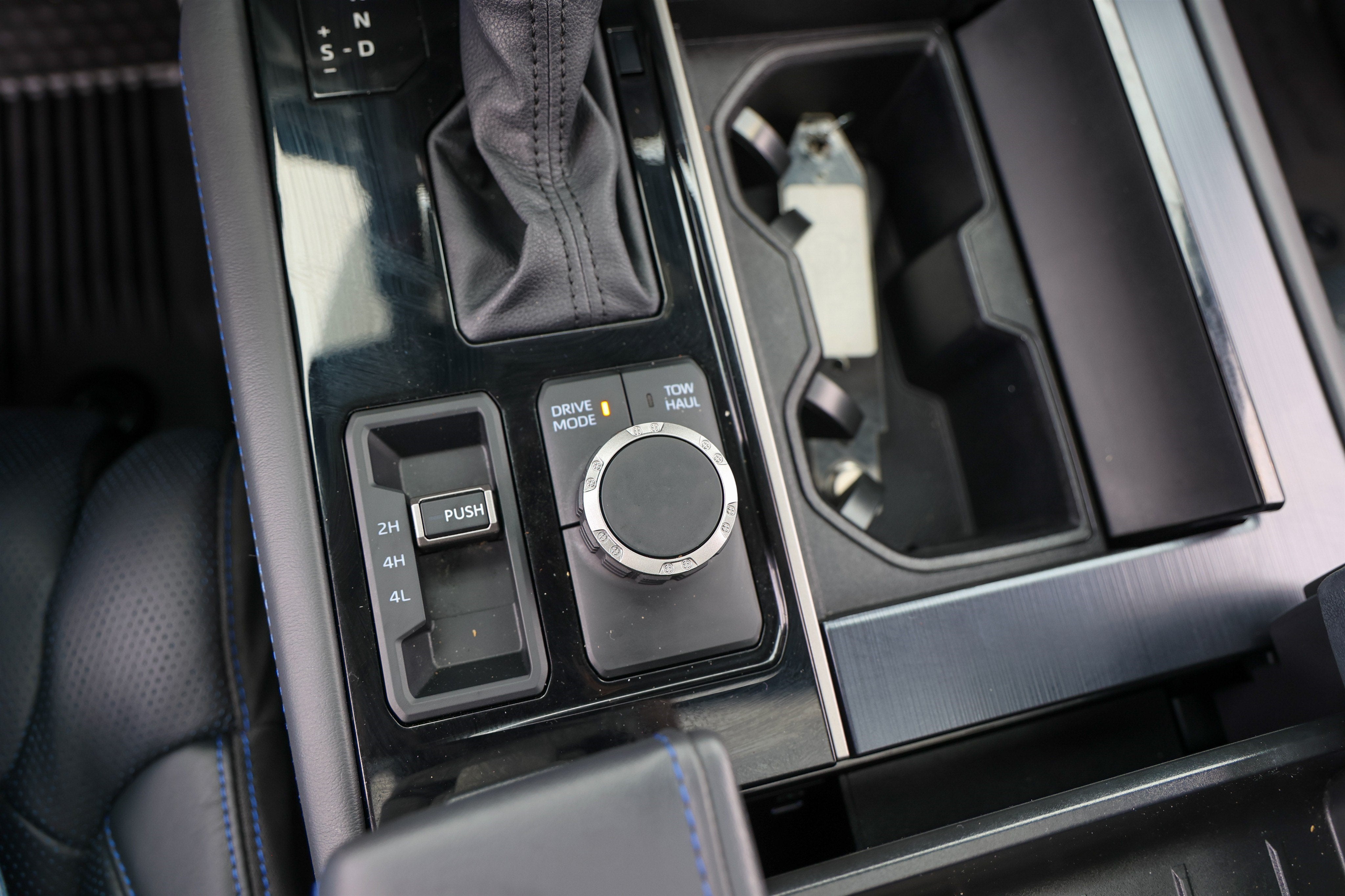 2026 Toyota Tundra i-FORCE MAX Platinum Hybrid