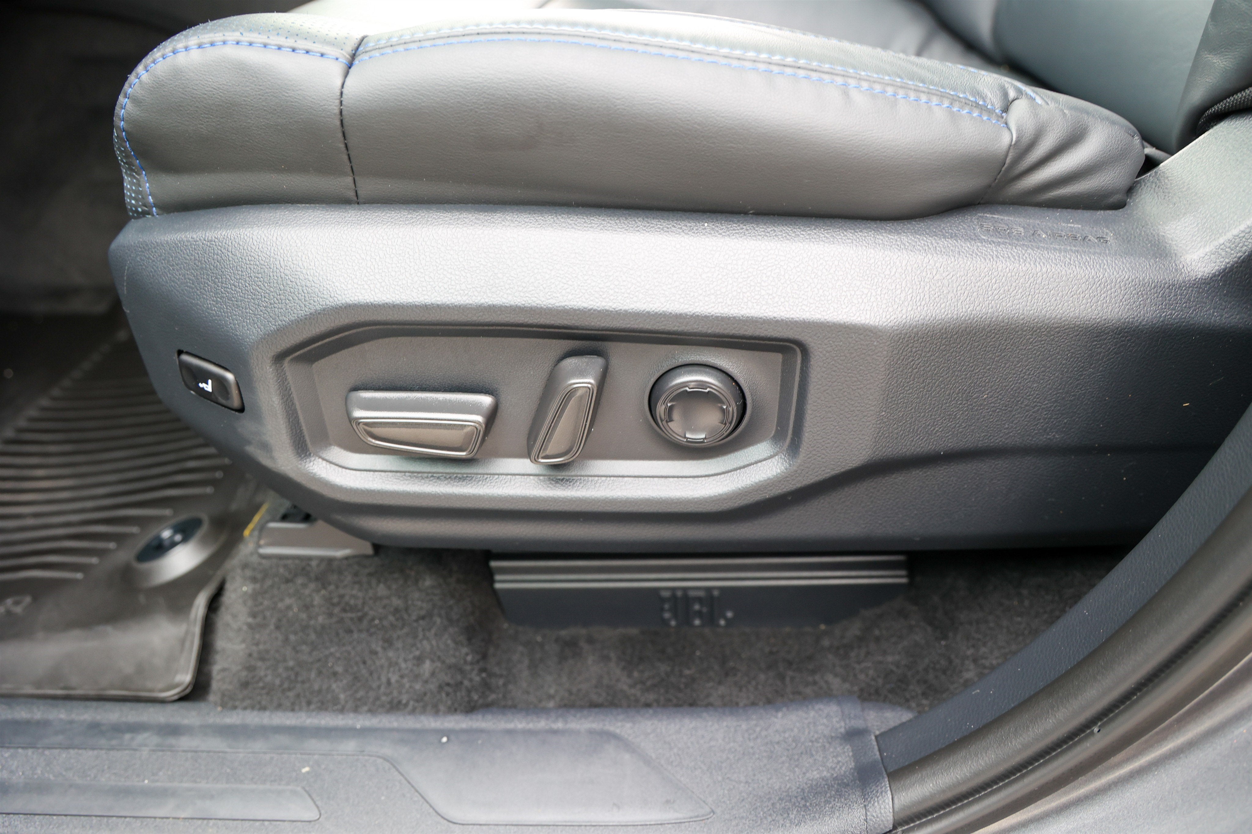 2026 Toyota Tundra i-FORCE MAX Platinum Hybrid