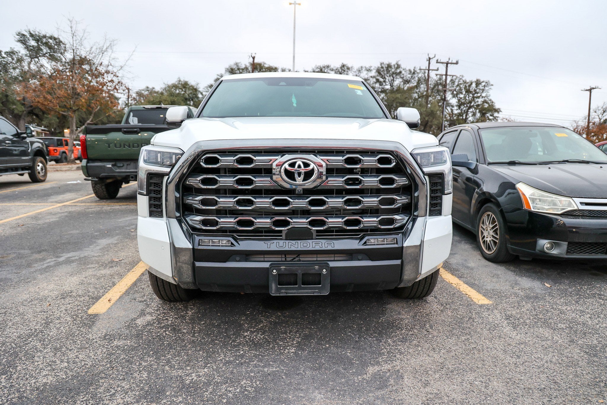 2025 Toyota TUNDRA HV 4X4 Platinum Hybrid