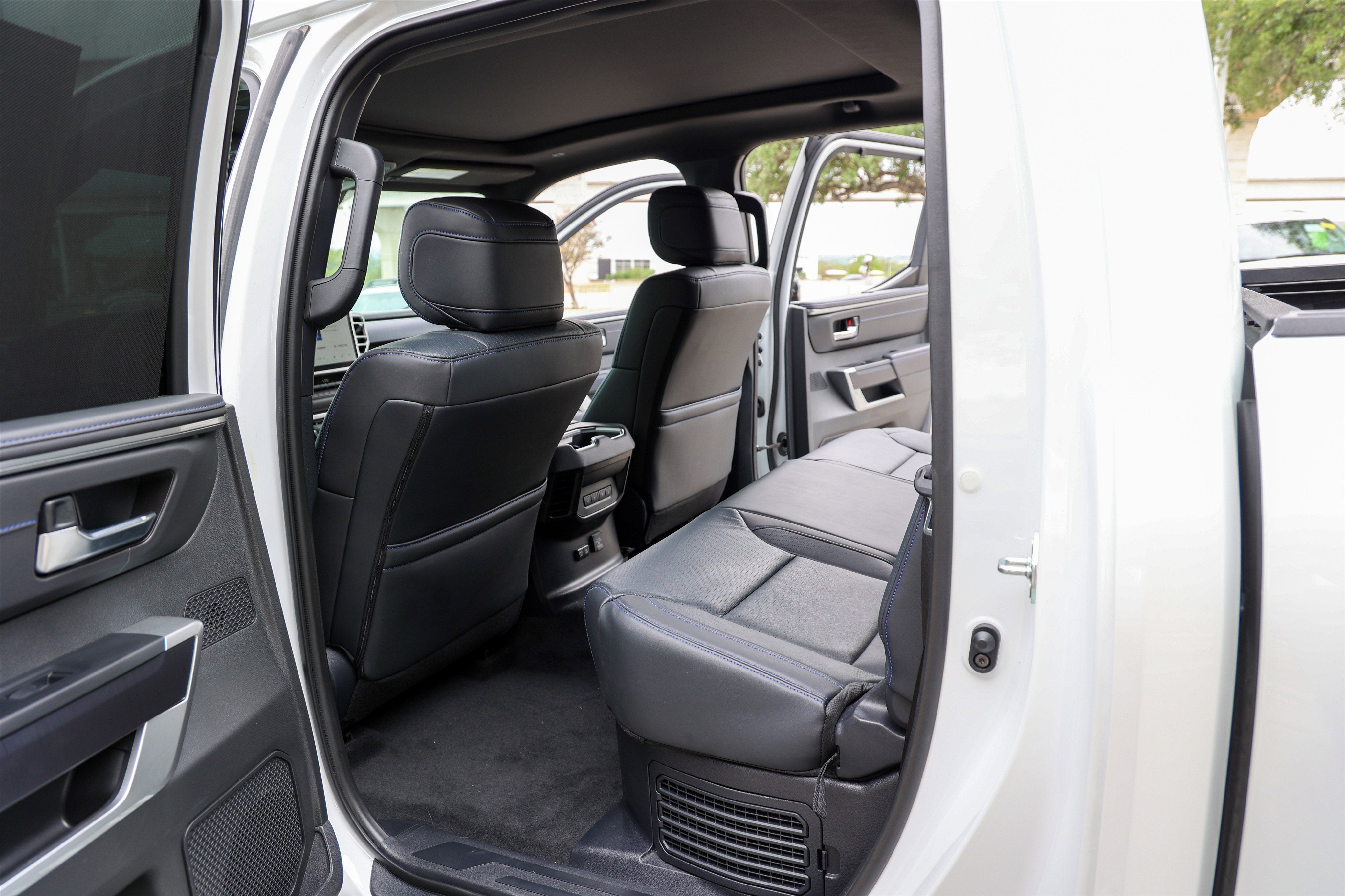 2025 Toyota TUNDRA HV 4X4 Platinum Hybrid