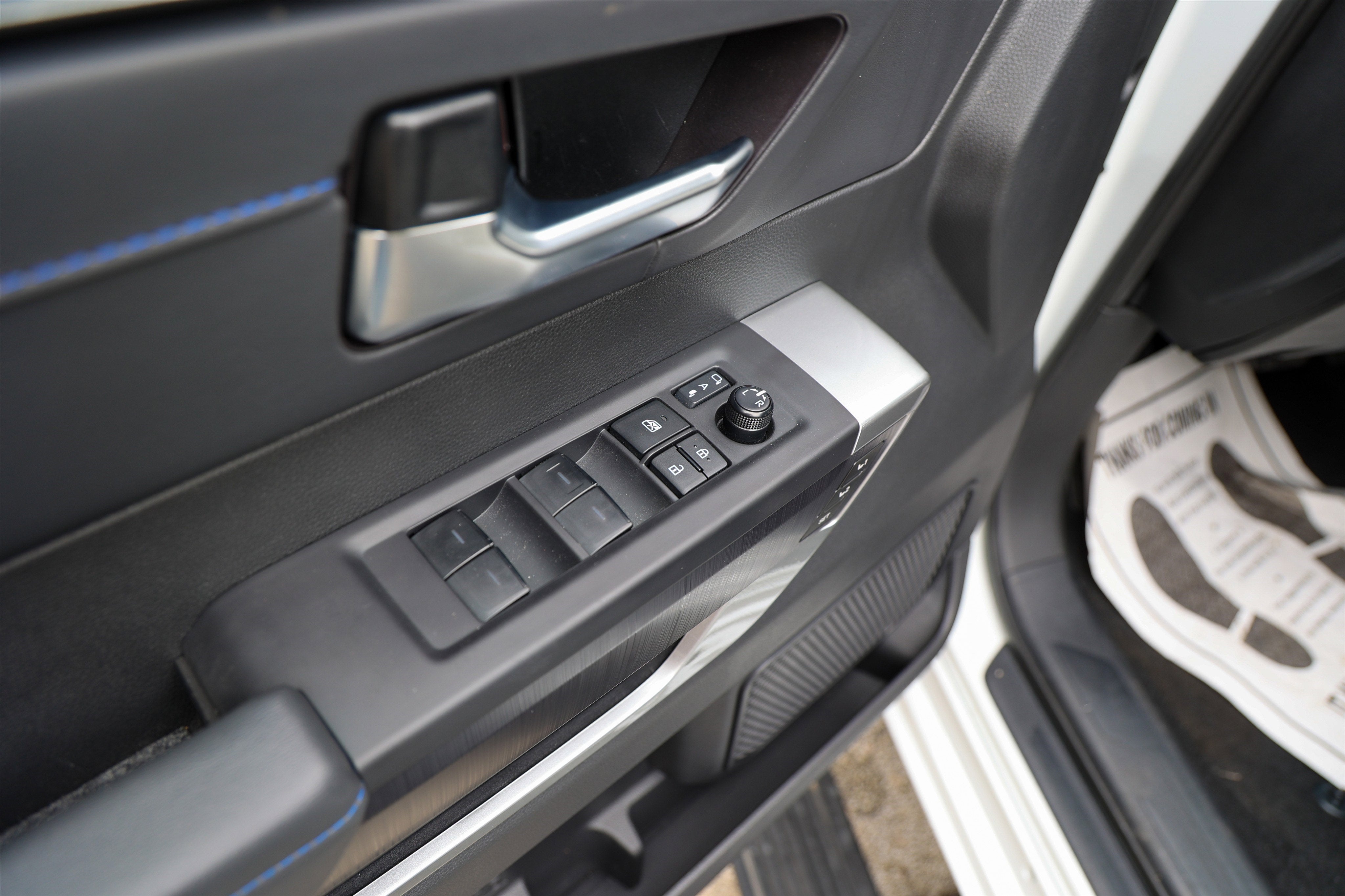 2025 Toyota TUNDRA HV 4X4 Platinum Hybrid