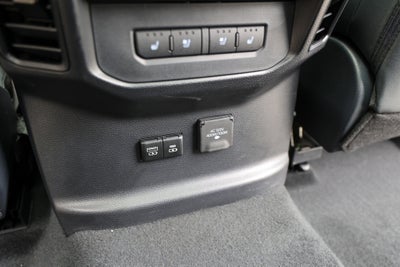 2025 Toyota TUNDRA HV 4X4 Platinum Hybrid