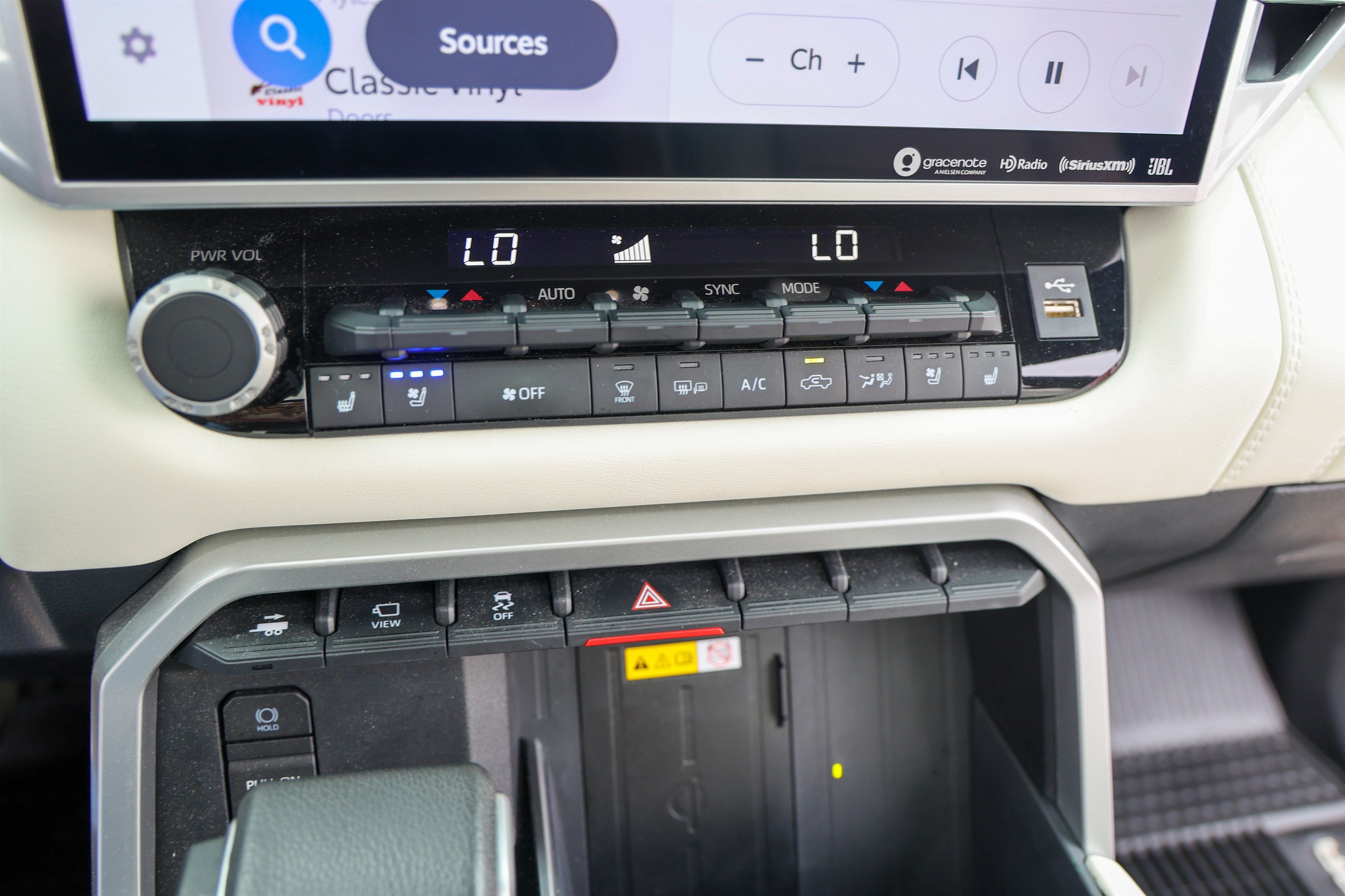 2023 Toyota Tundra i-FORCE MAX Capstone Hybrid
