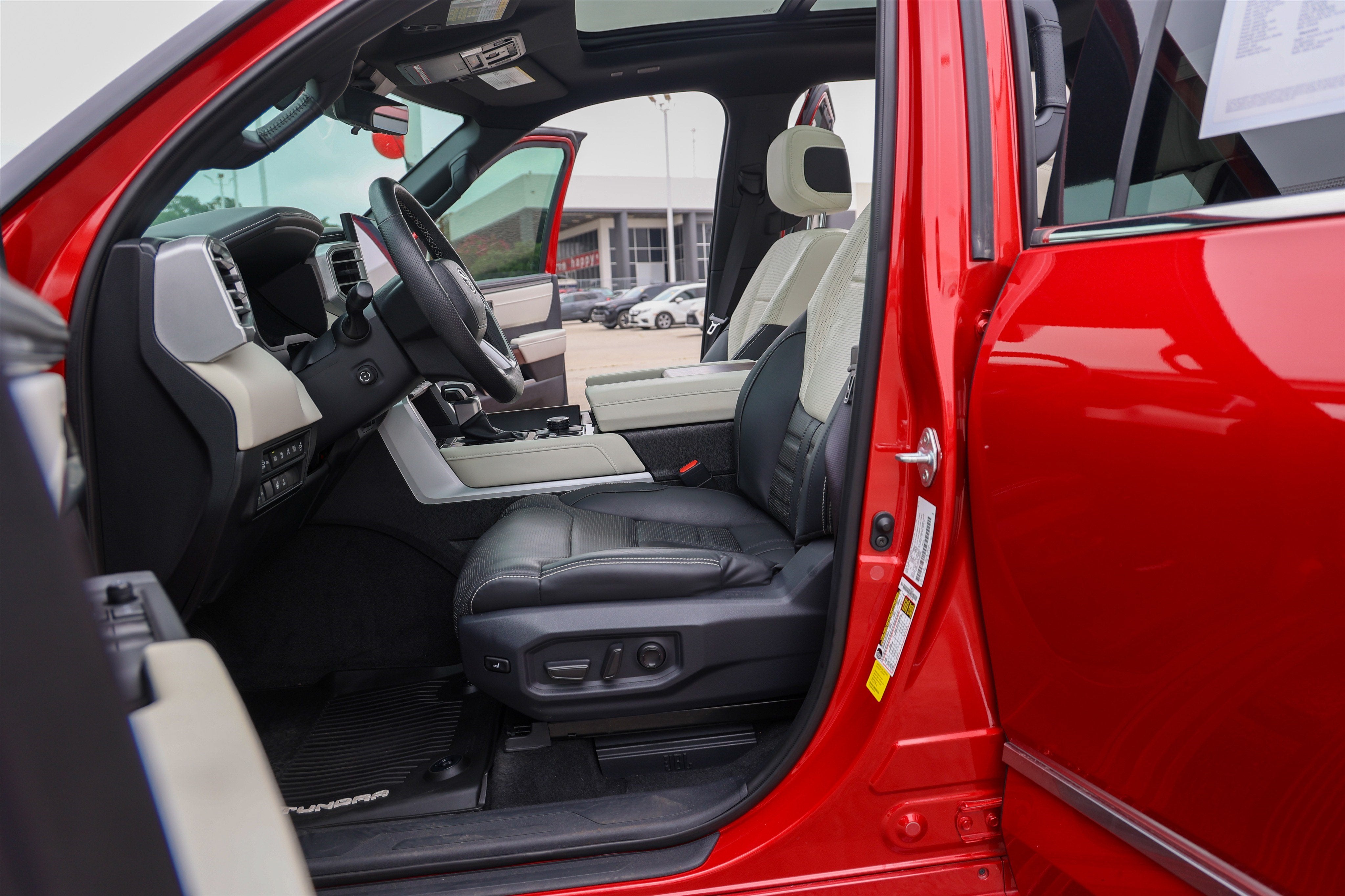 2023 Toyota Tundra i-FORCE MAX Capstone Hybrid