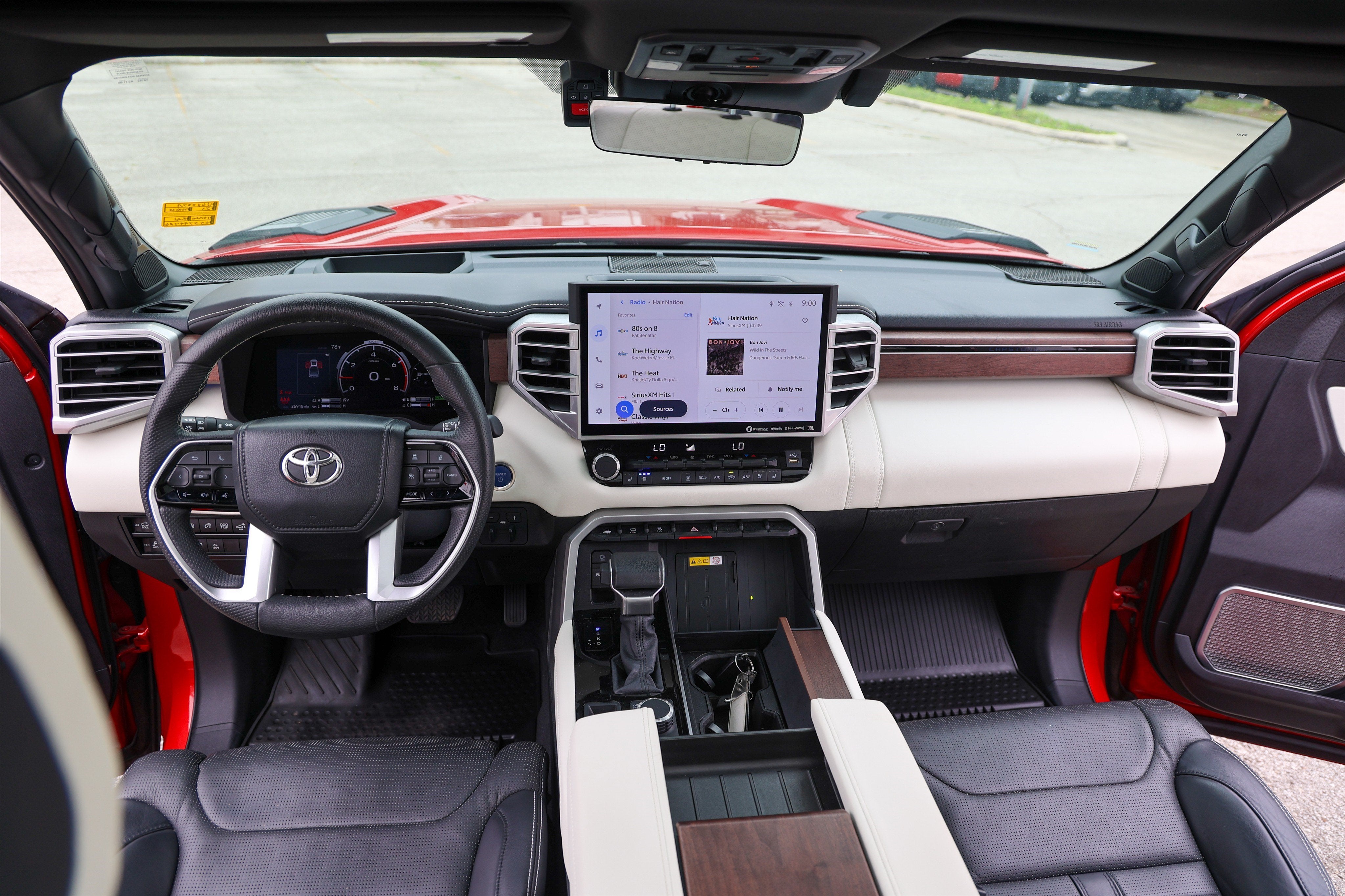 2023 Toyota Tundra i-FORCE MAX Capstone Hybrid