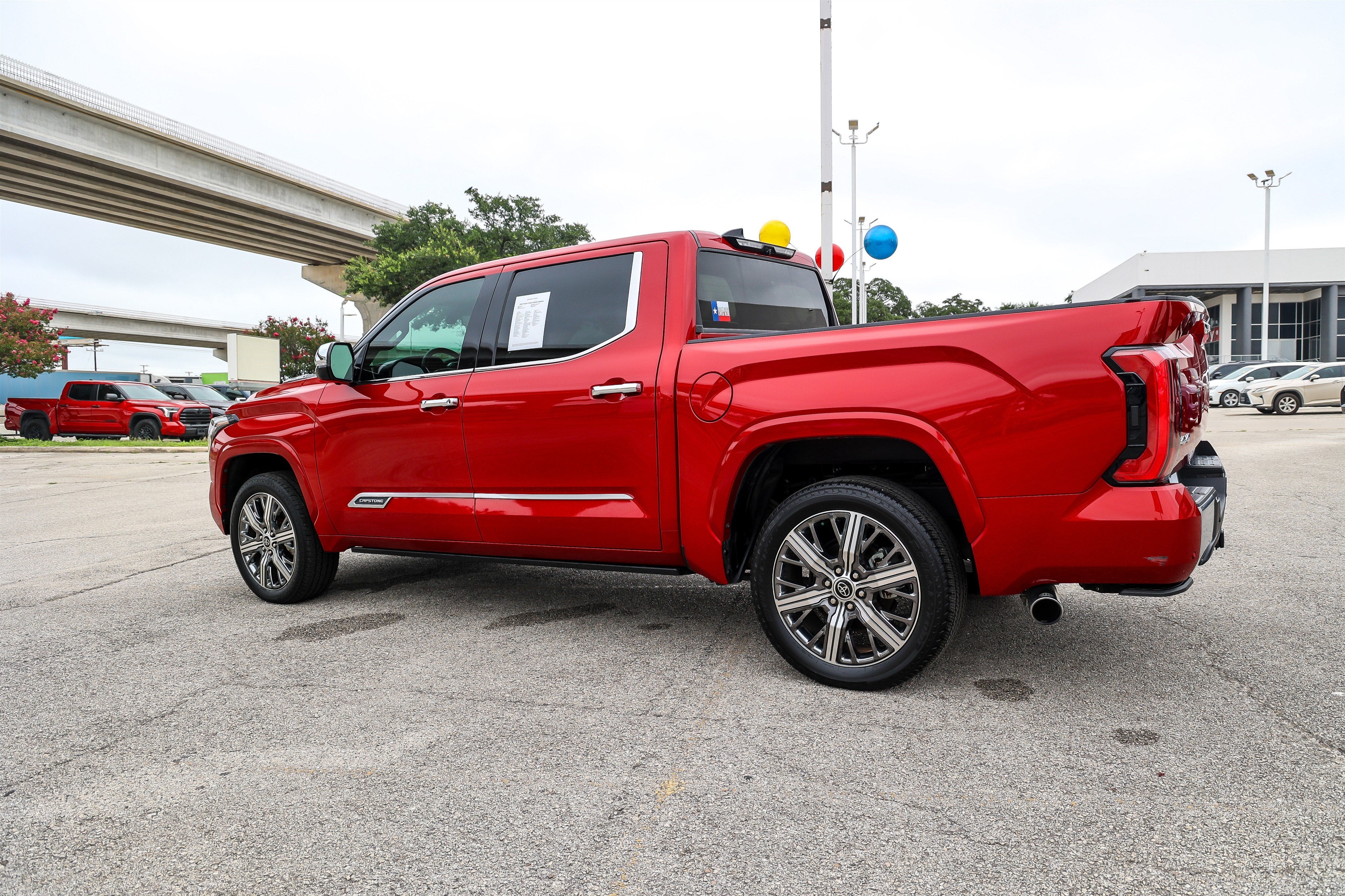 2023 Toyota Tundra i-FORCE MAX Capstone Hybrid