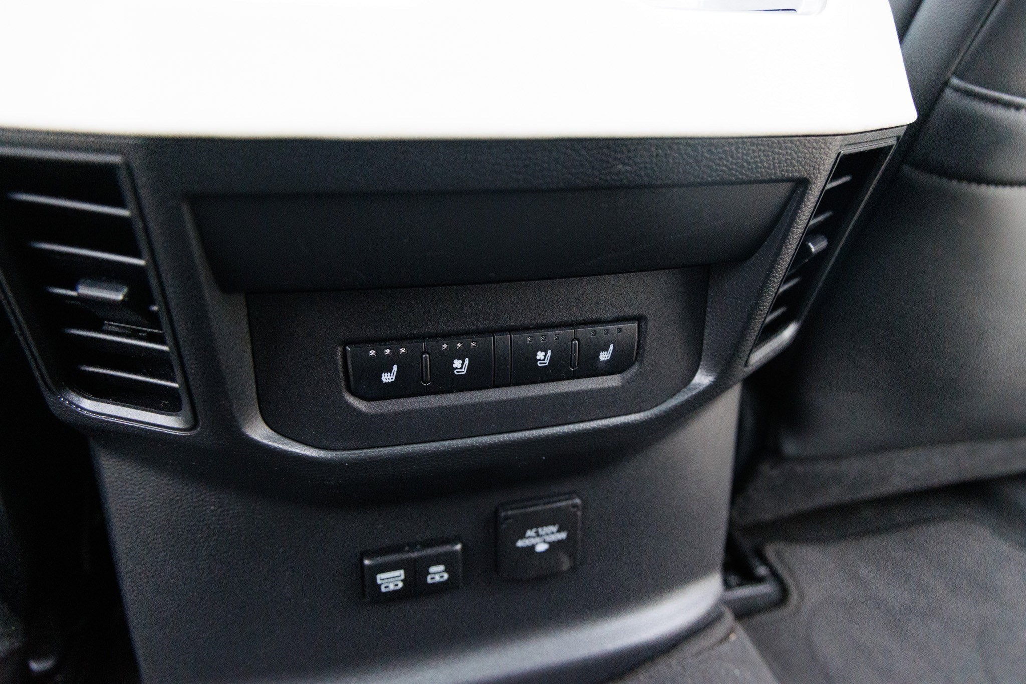 2023 Toyota TUNDRA HV 4X4 Capstone Hybrid