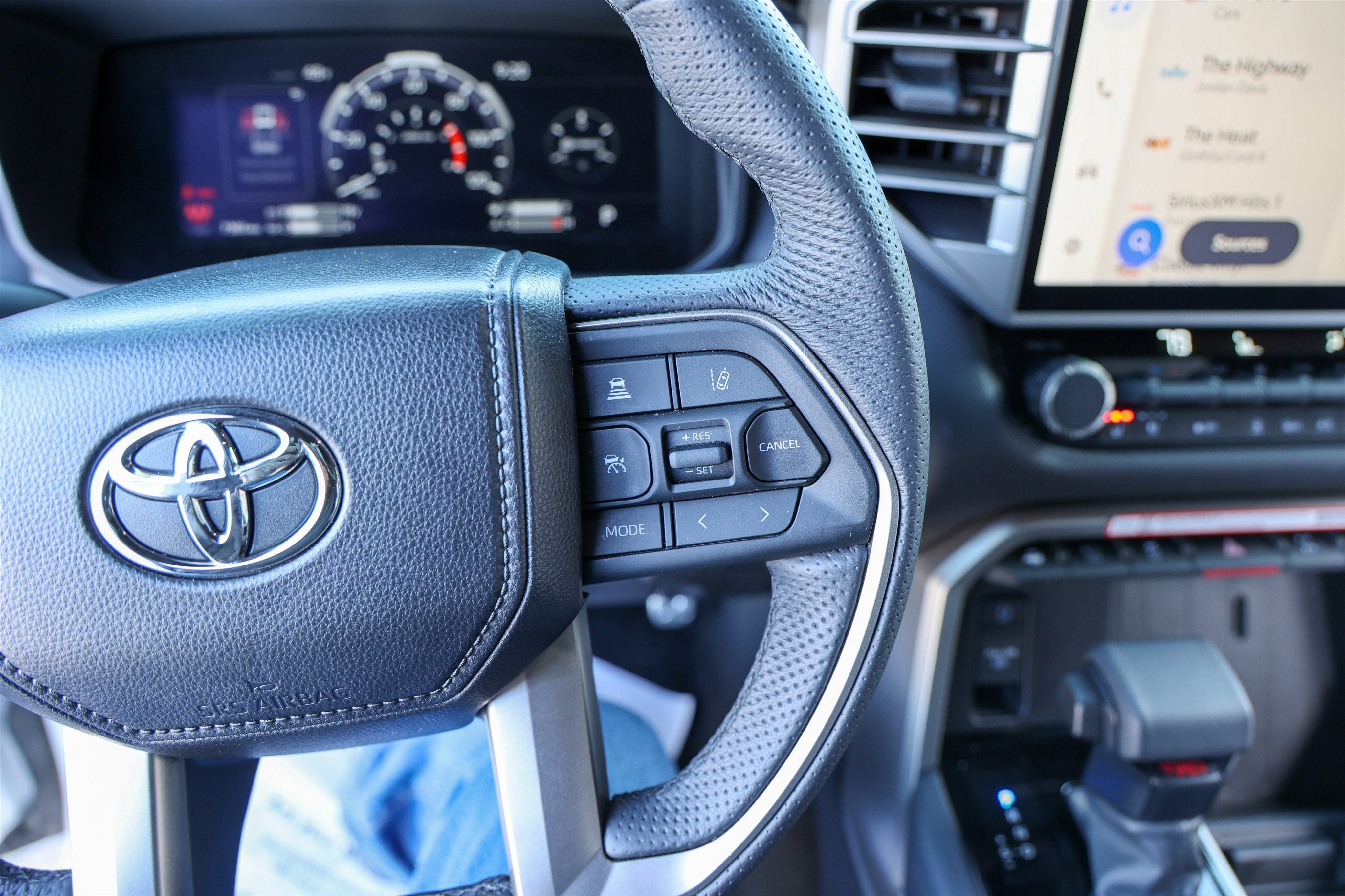 2025 Toyota TUNDRA 4X4 Limited