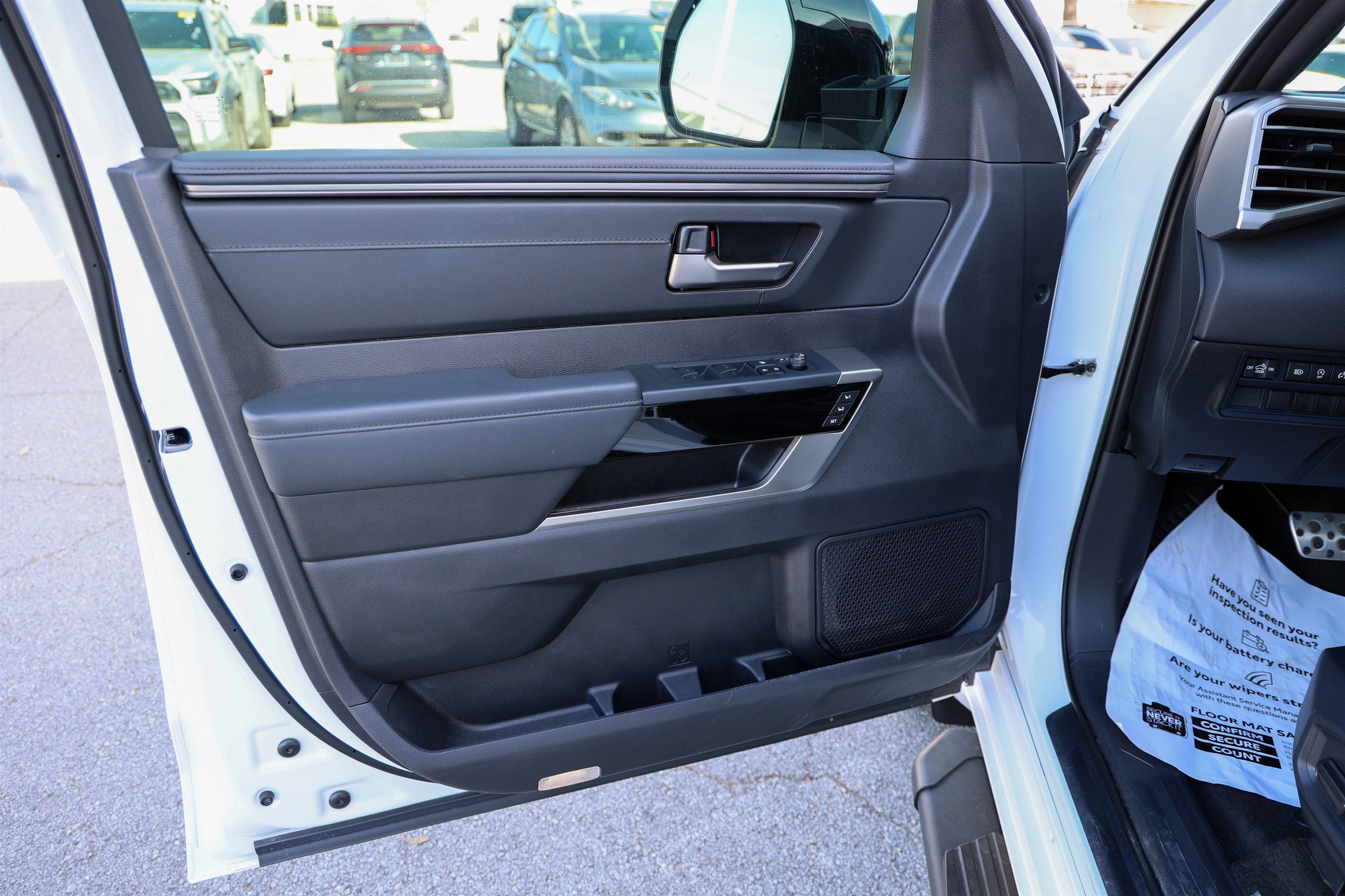 2025 Toyota TUNDRA 4X4 Limited