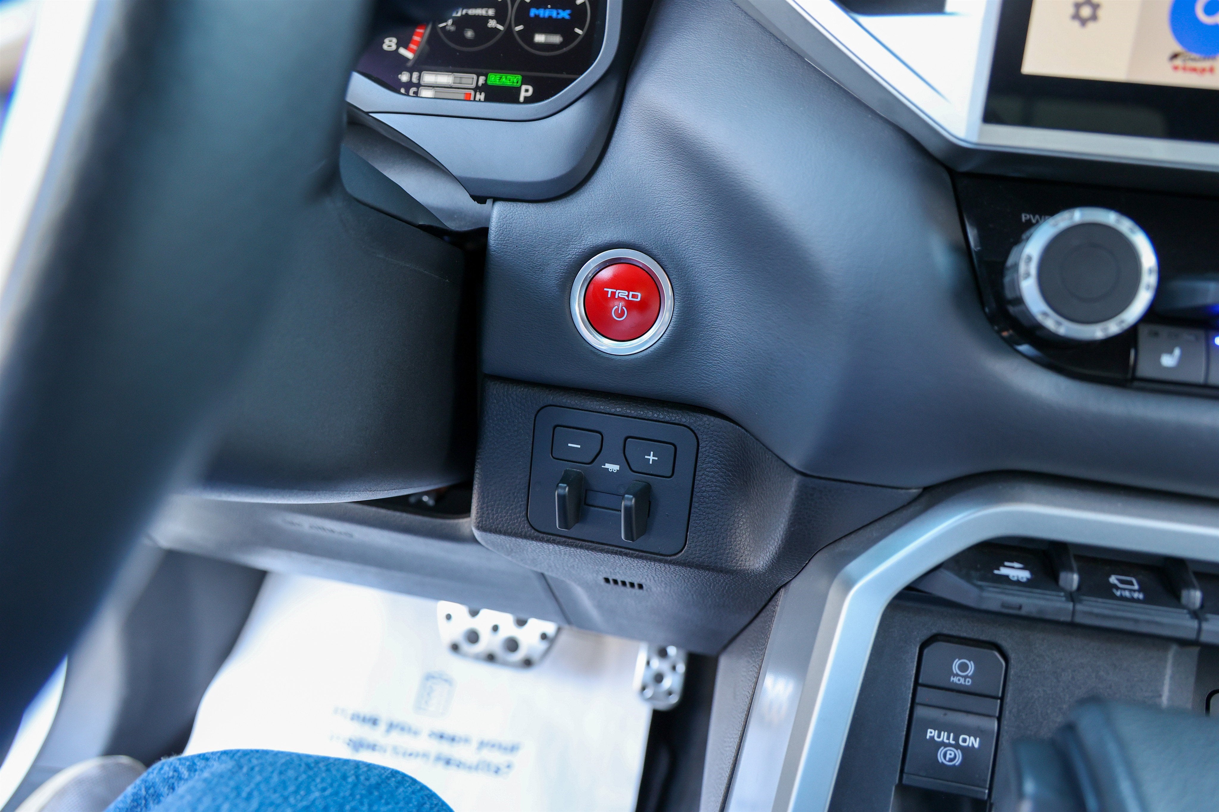 2024 Toyota TUNDRA HV 4X4 Platinum Hybrid