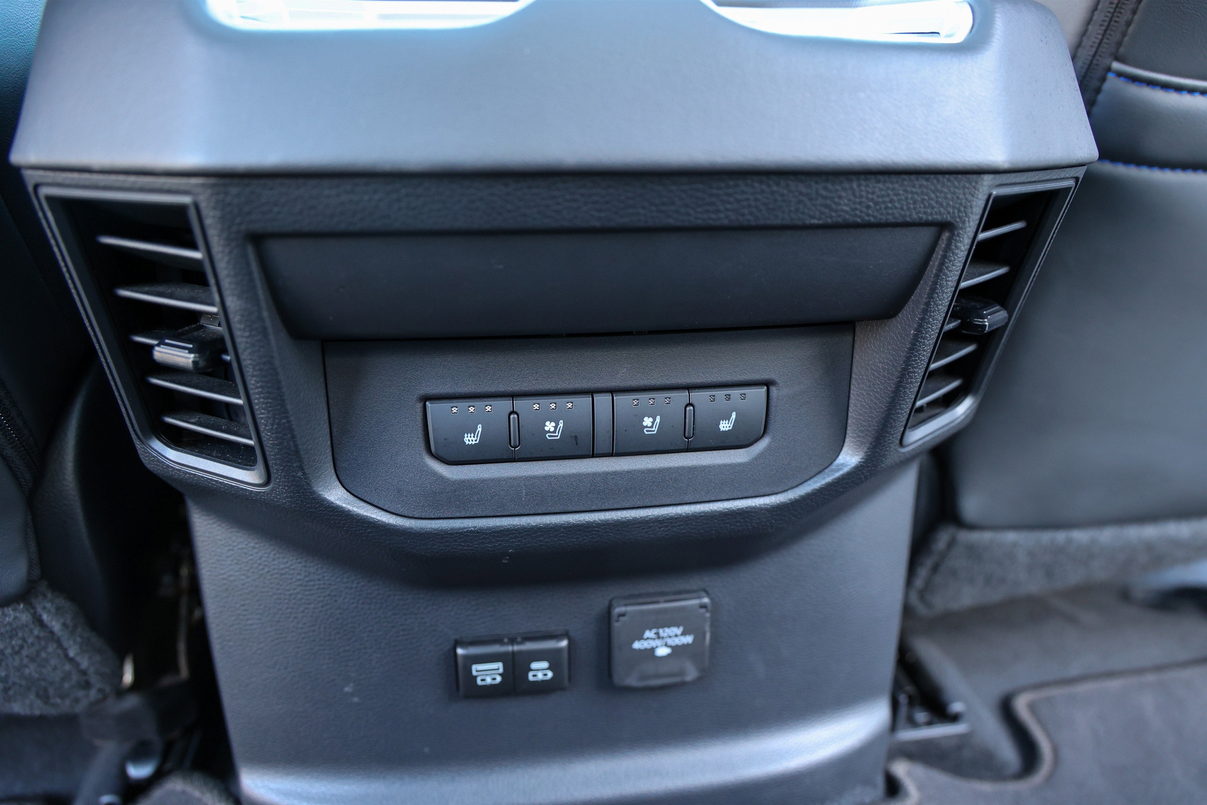 2024 Toyota TUNDRA HV 4X4 Platinum Hybrid