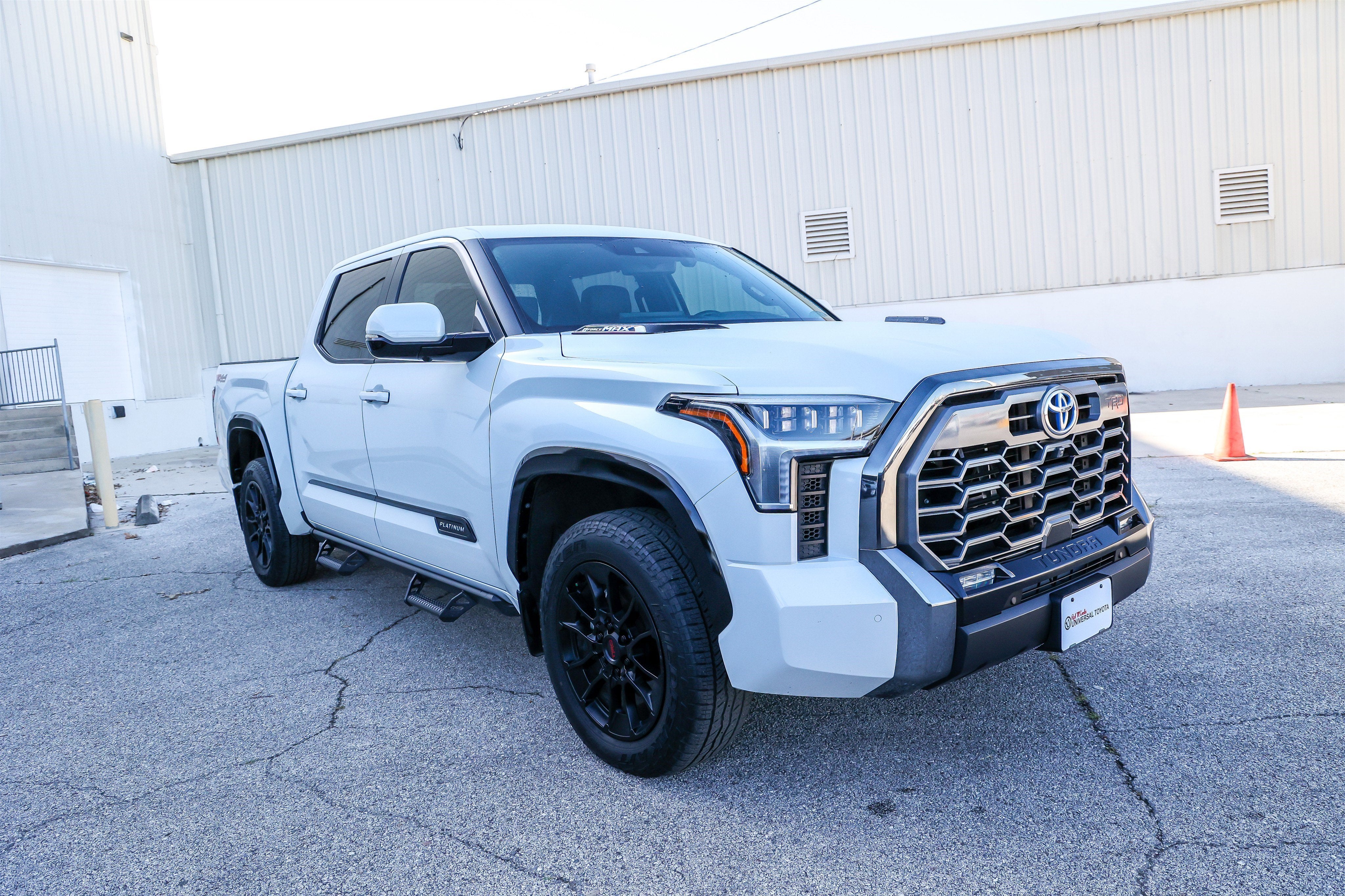 2024 Toyota TUNDRA HV 4X4 Platinum Hybrid