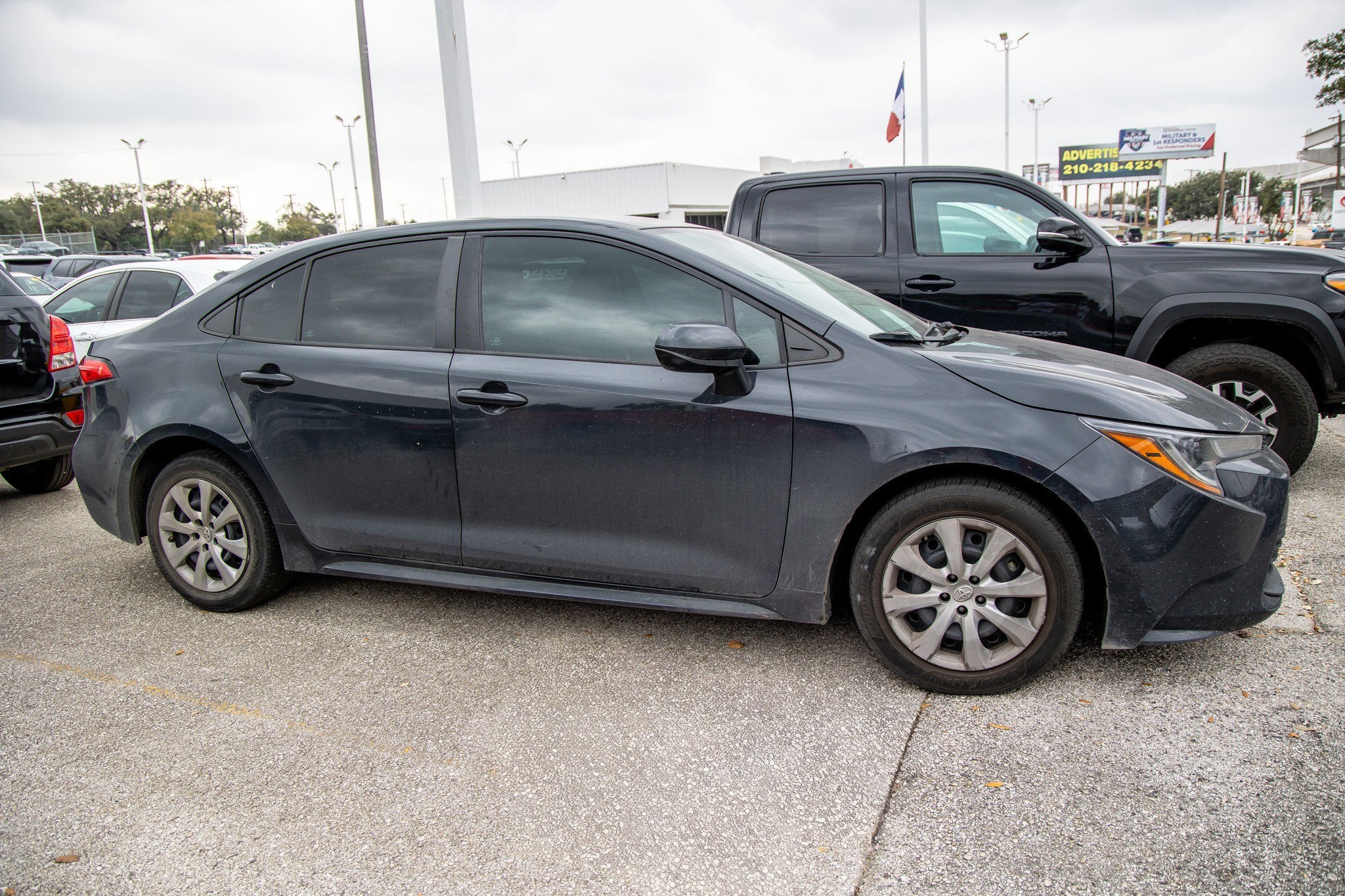 2023 Toyota COROLLA LE