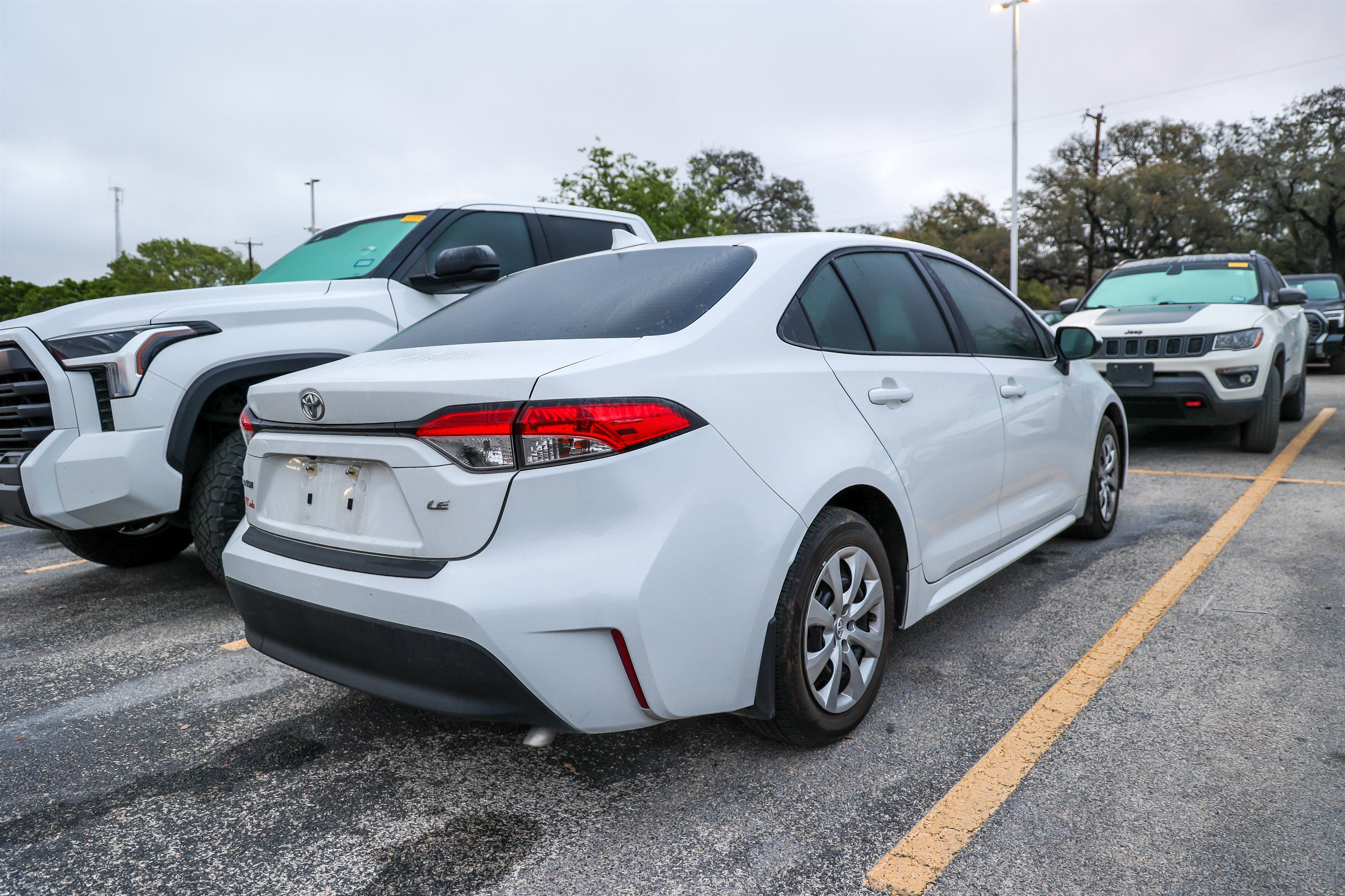 2025 Toyota COROLLA LE
