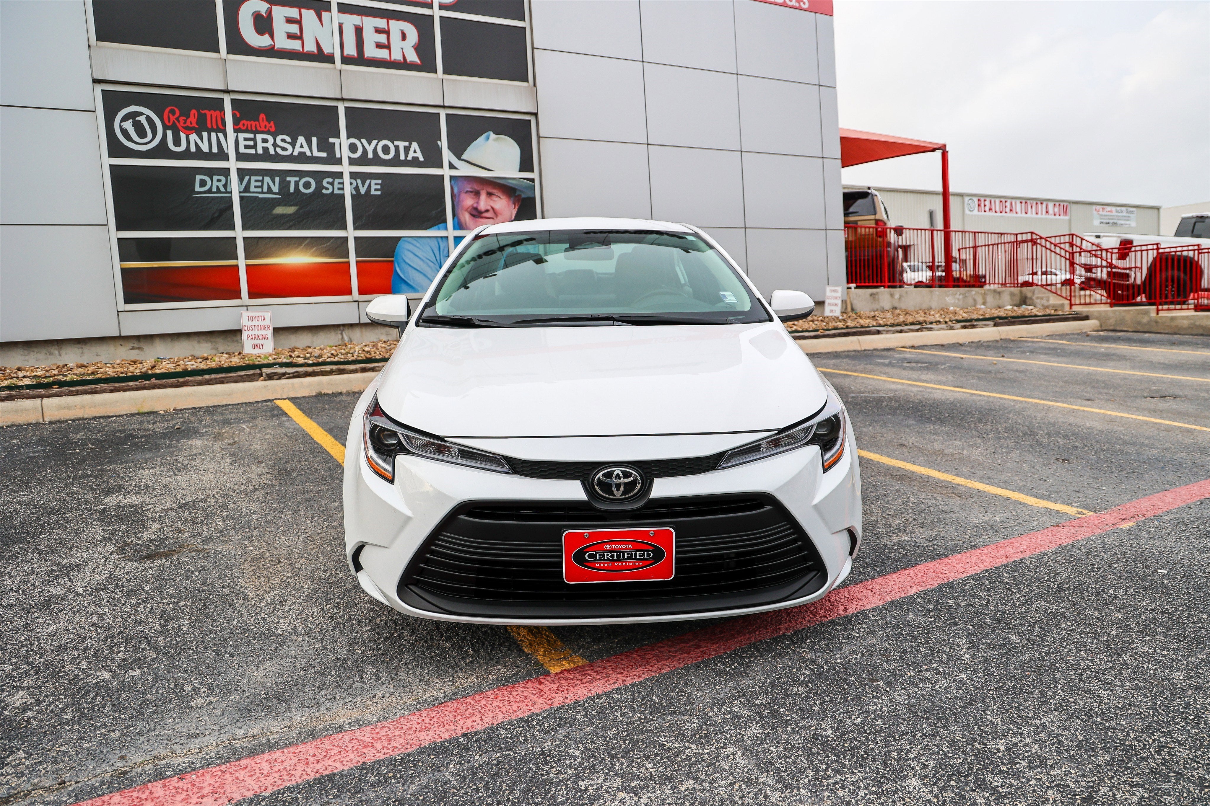 2026 Toyota COROLLA LE