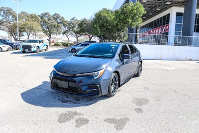 2025 Toyota COROLLA SE