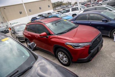 2023 Toyota Corolla Cross LE