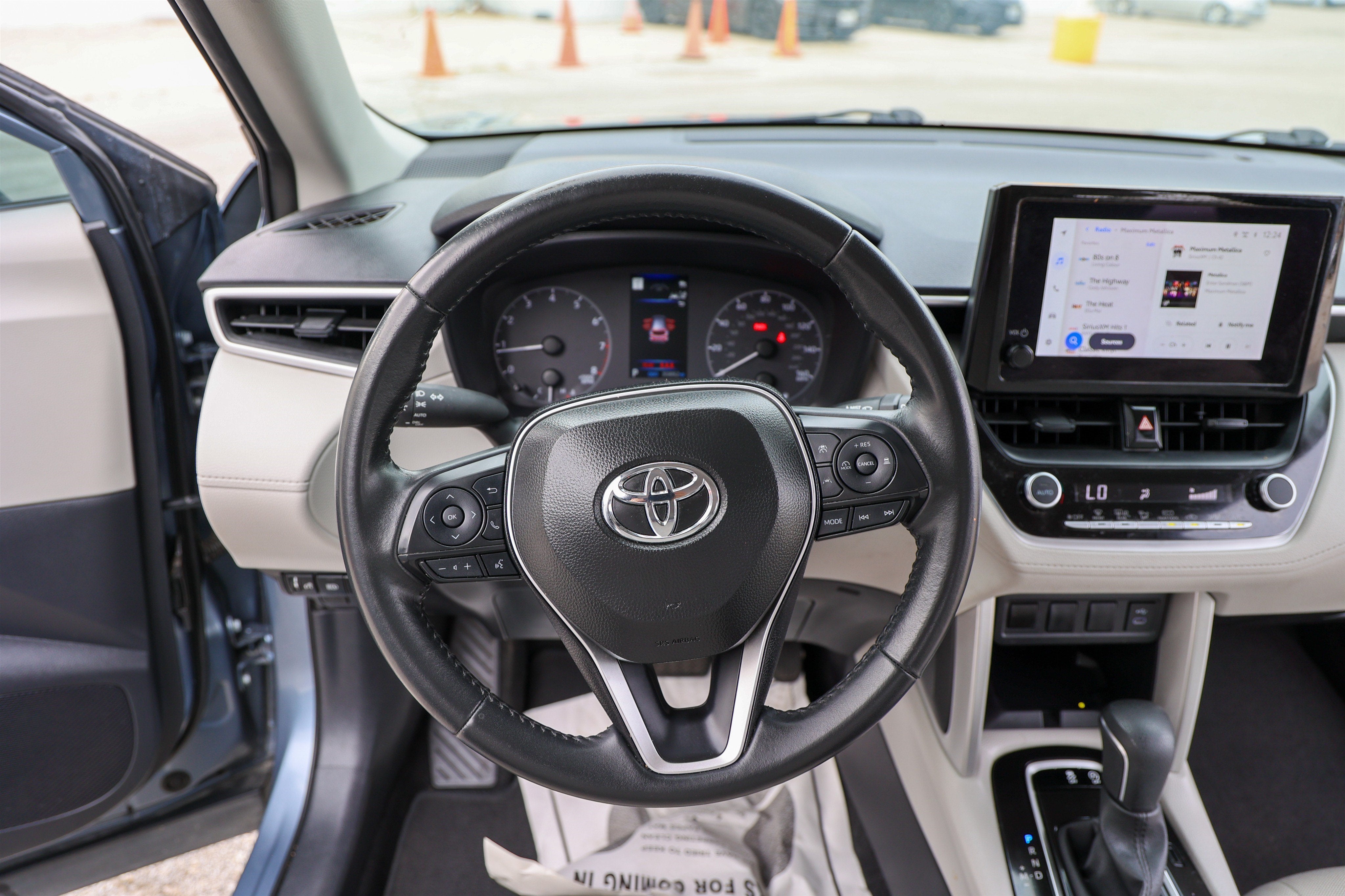 2025 Toyota Corolla Cross LE