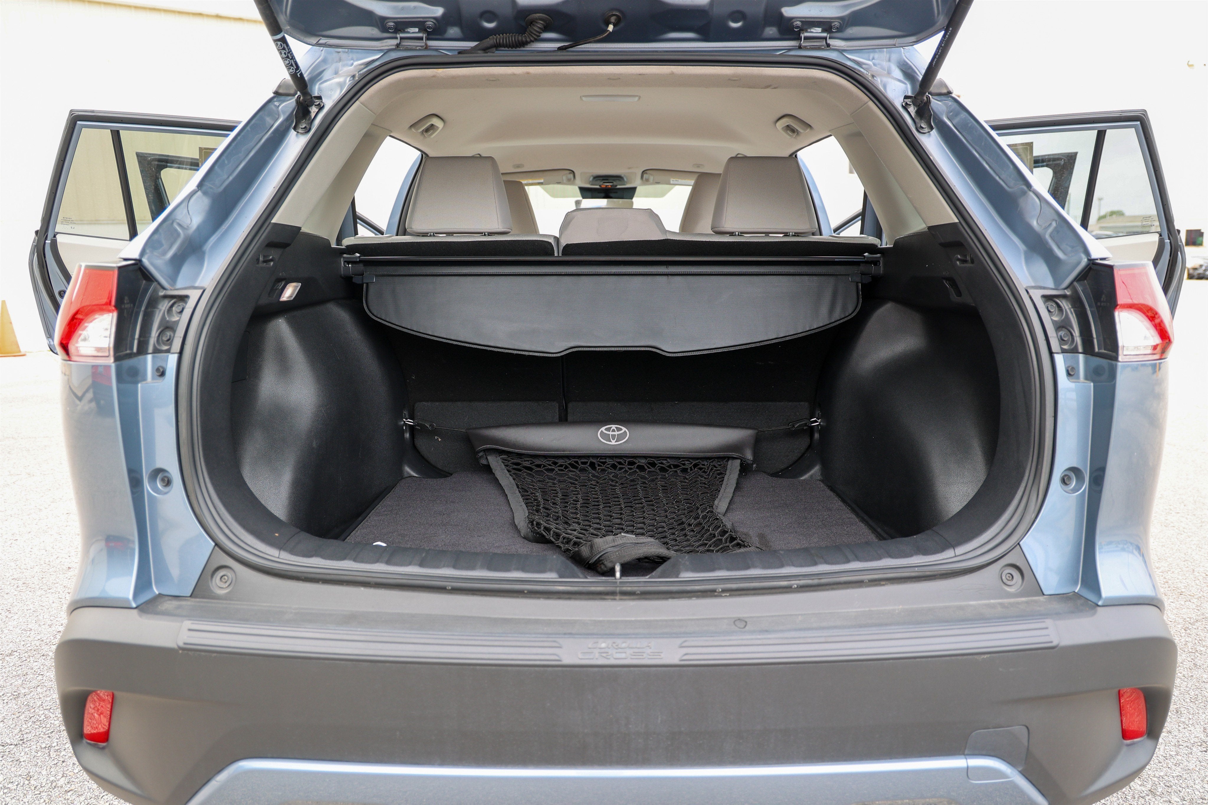2025 Toyota Corolla Cross LE