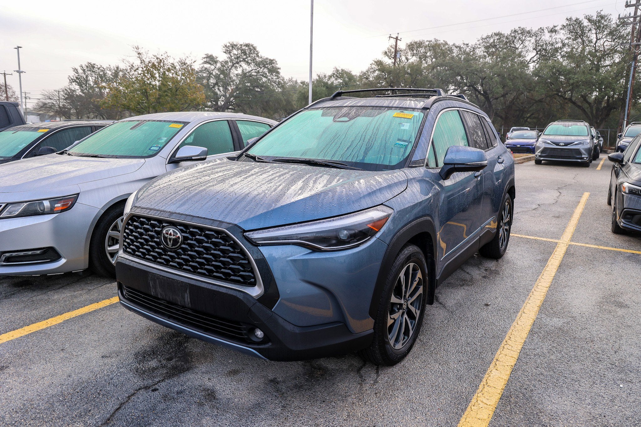 2024 Toyota Corolla Cross XLE