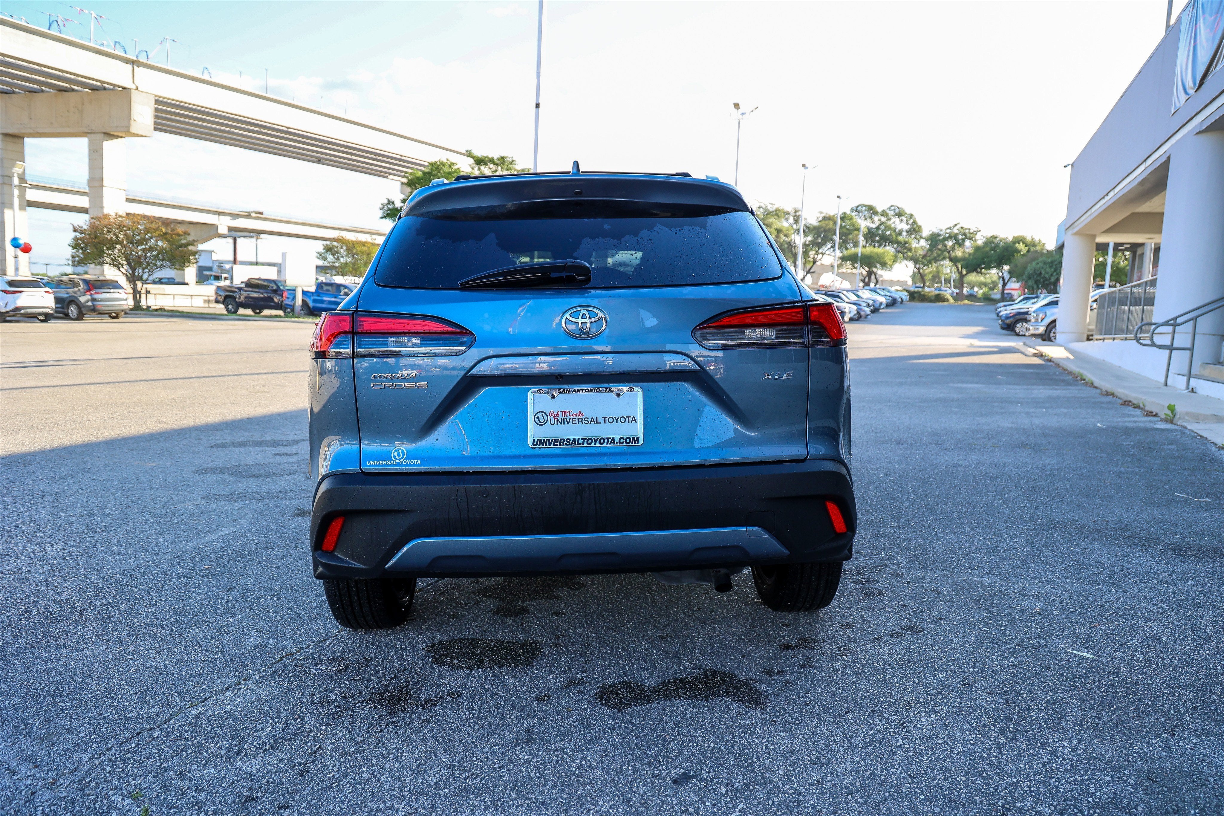 2023 Toyota Corolla Cross XLE