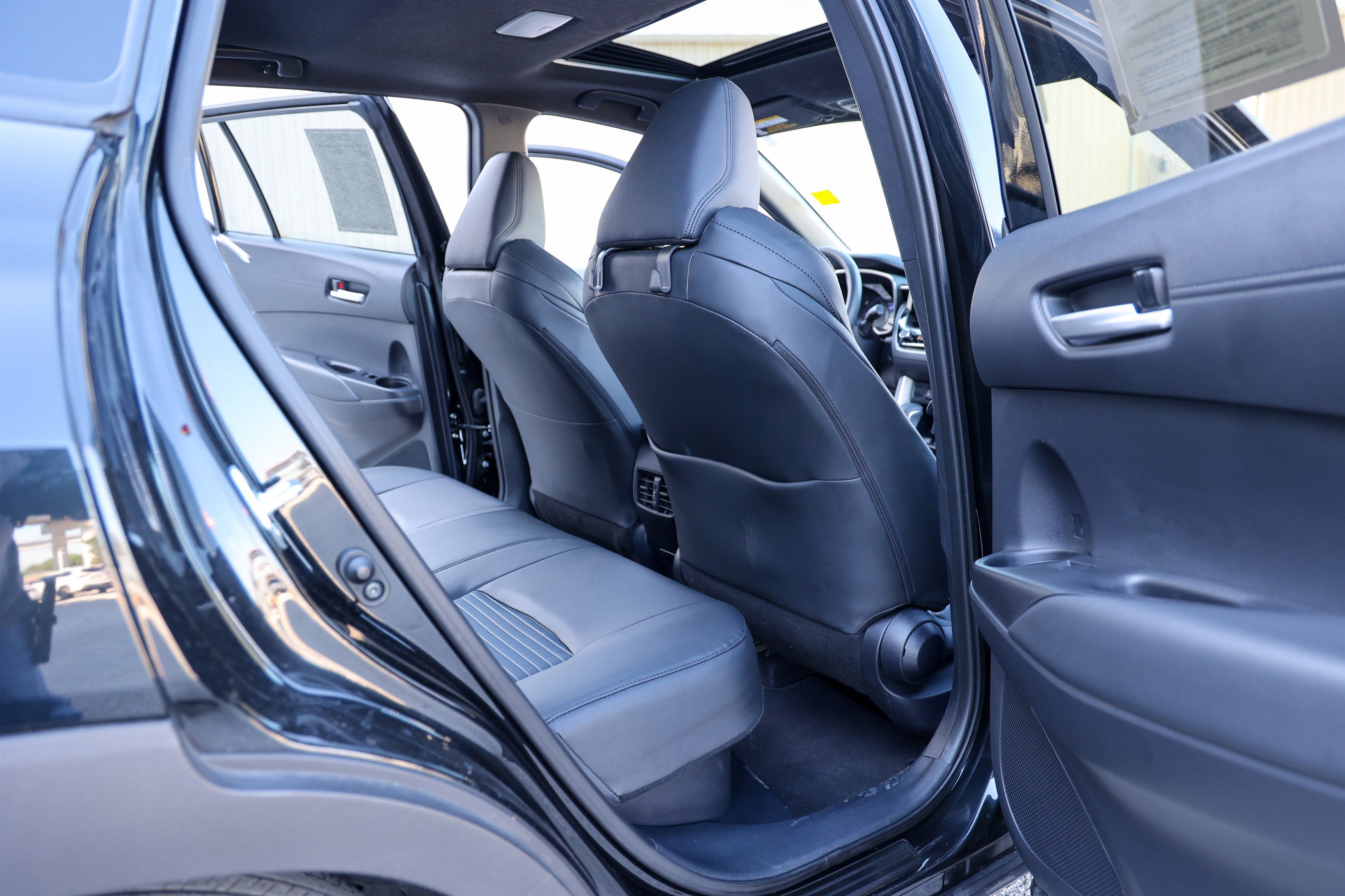 2025 Toyota COROLLA CROSS HV Hybrid XSE