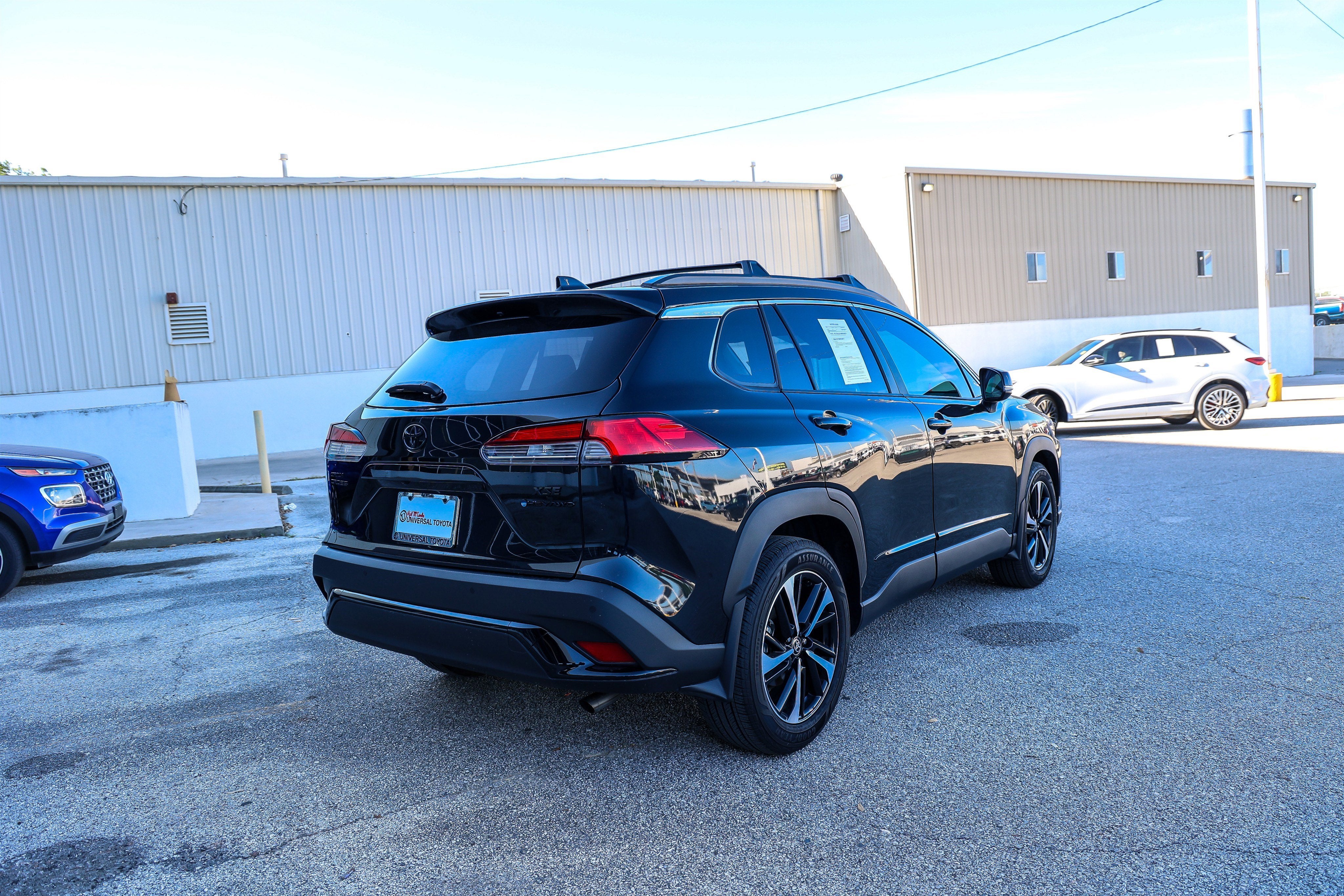 2025 Toyota COROLLA CROSS HV Hybrid XSE